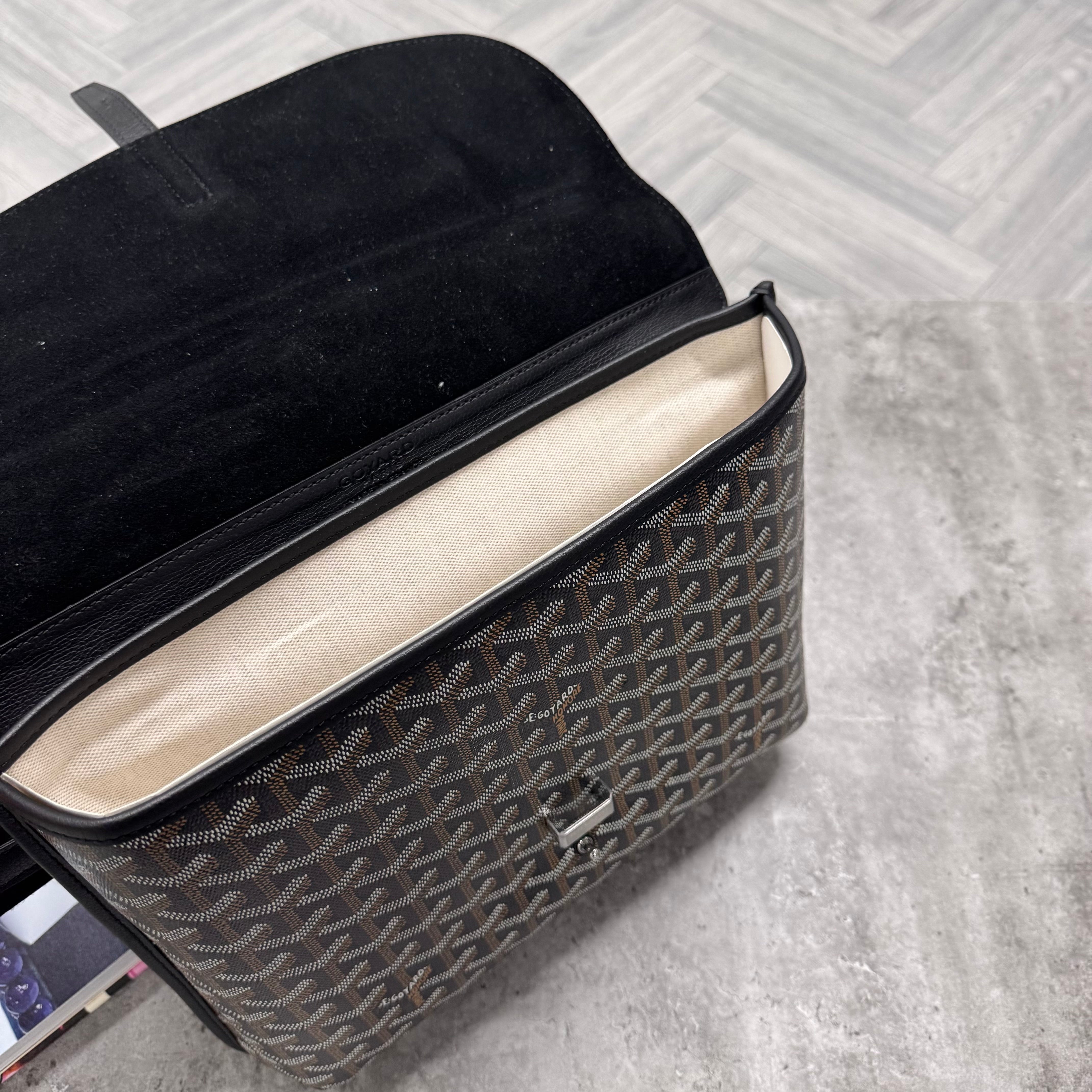 (PRE ORDER) GYRD MAN BAG - BLACK