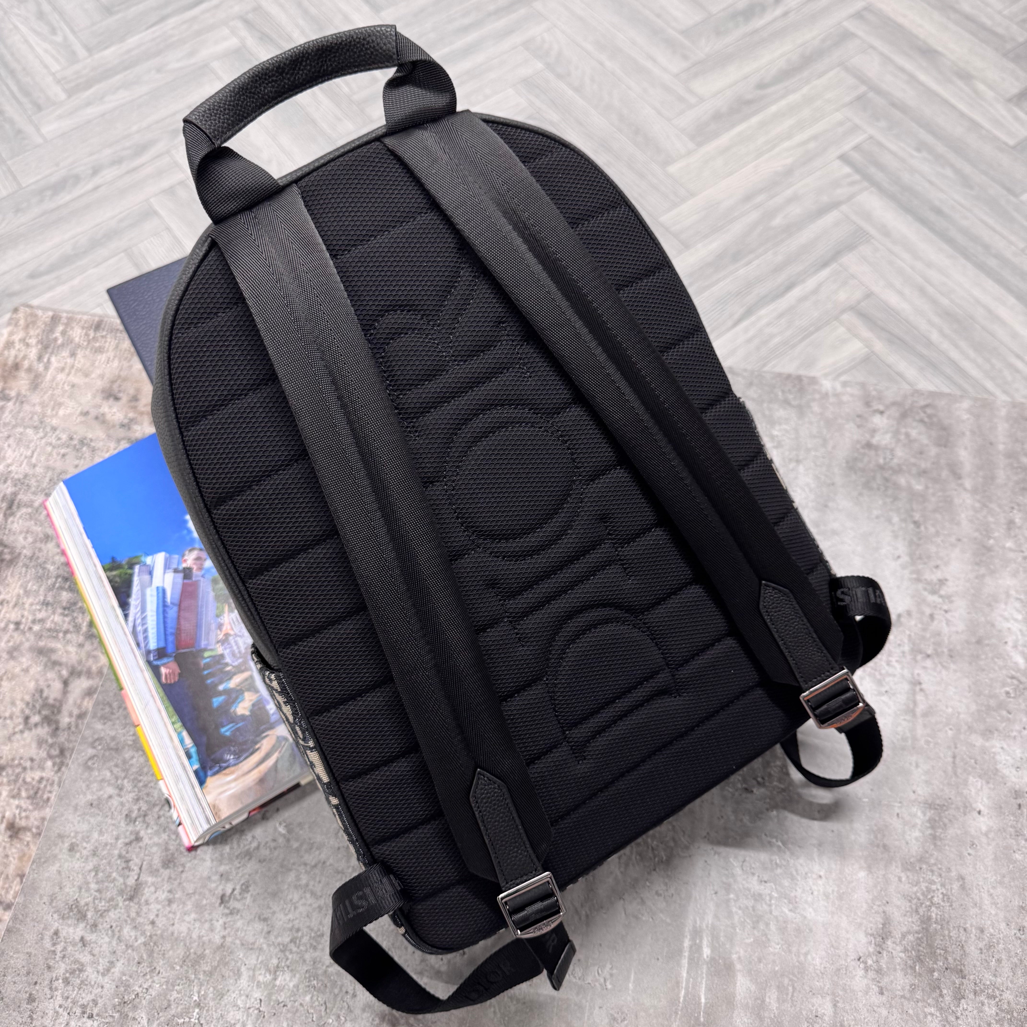 (PRE ORDER) CD SADDLE BACKPACK - CREAM