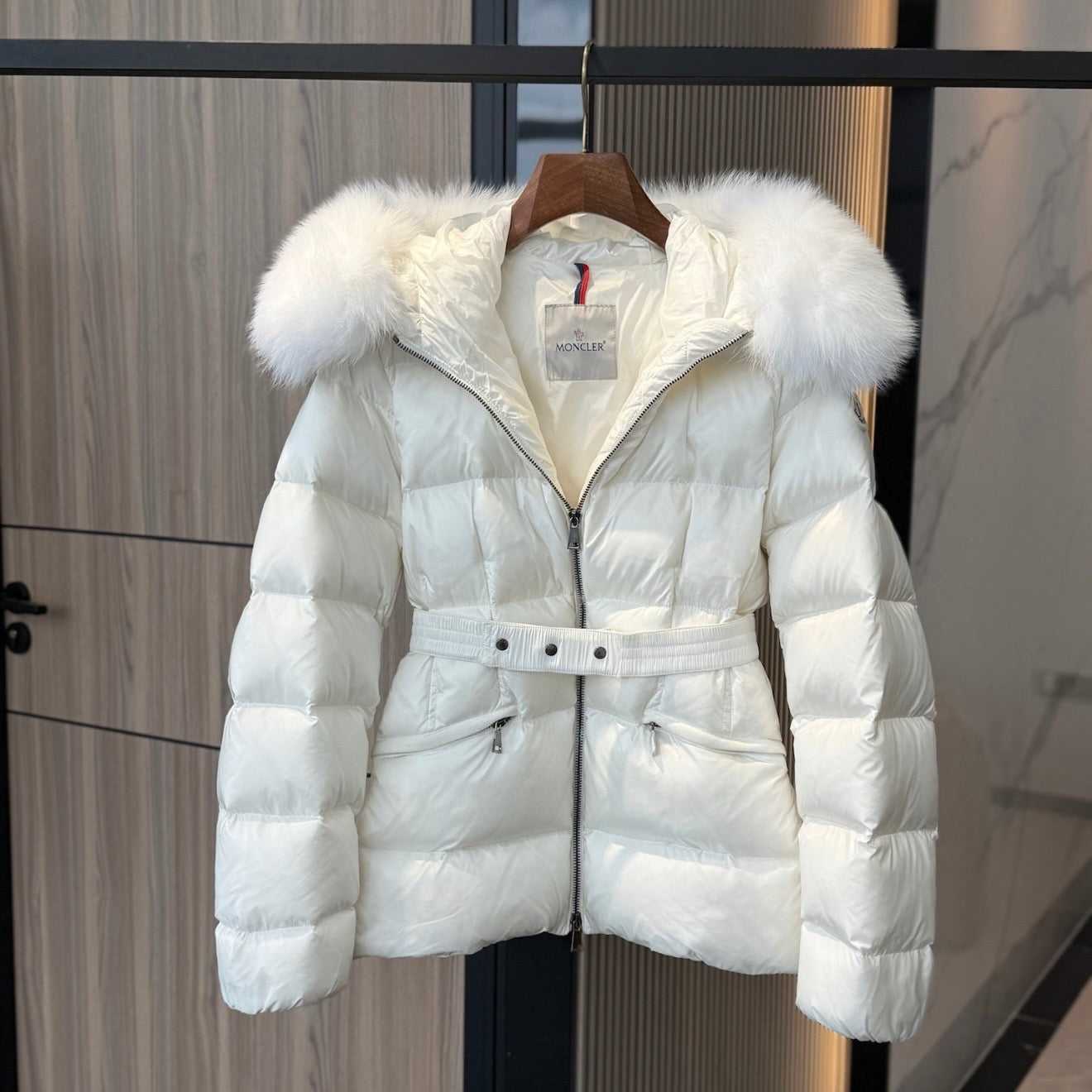 (PRE ORDER) MNCLR PUFFER COAT - WHITE