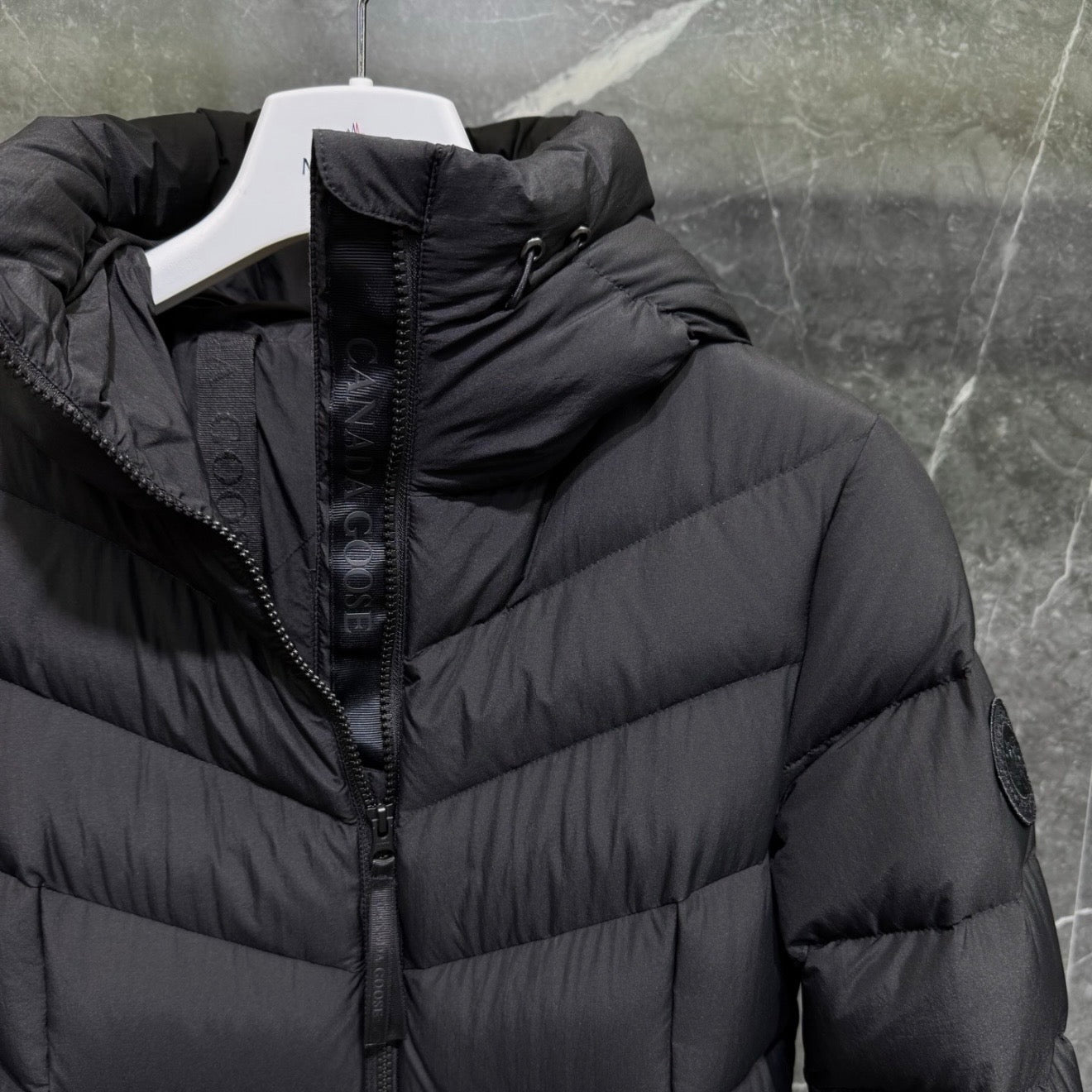 (PRE ORDER) CG PUFFER COAT - BLACK