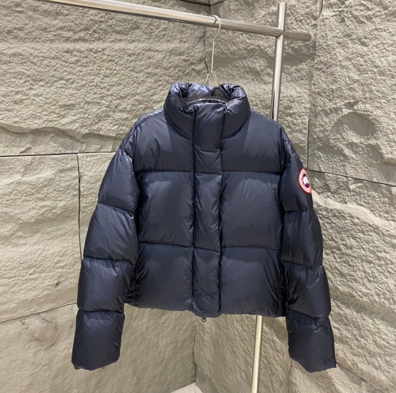 (PRE ORDER) CG PUFFER - WHITE, BLACK & NAVY