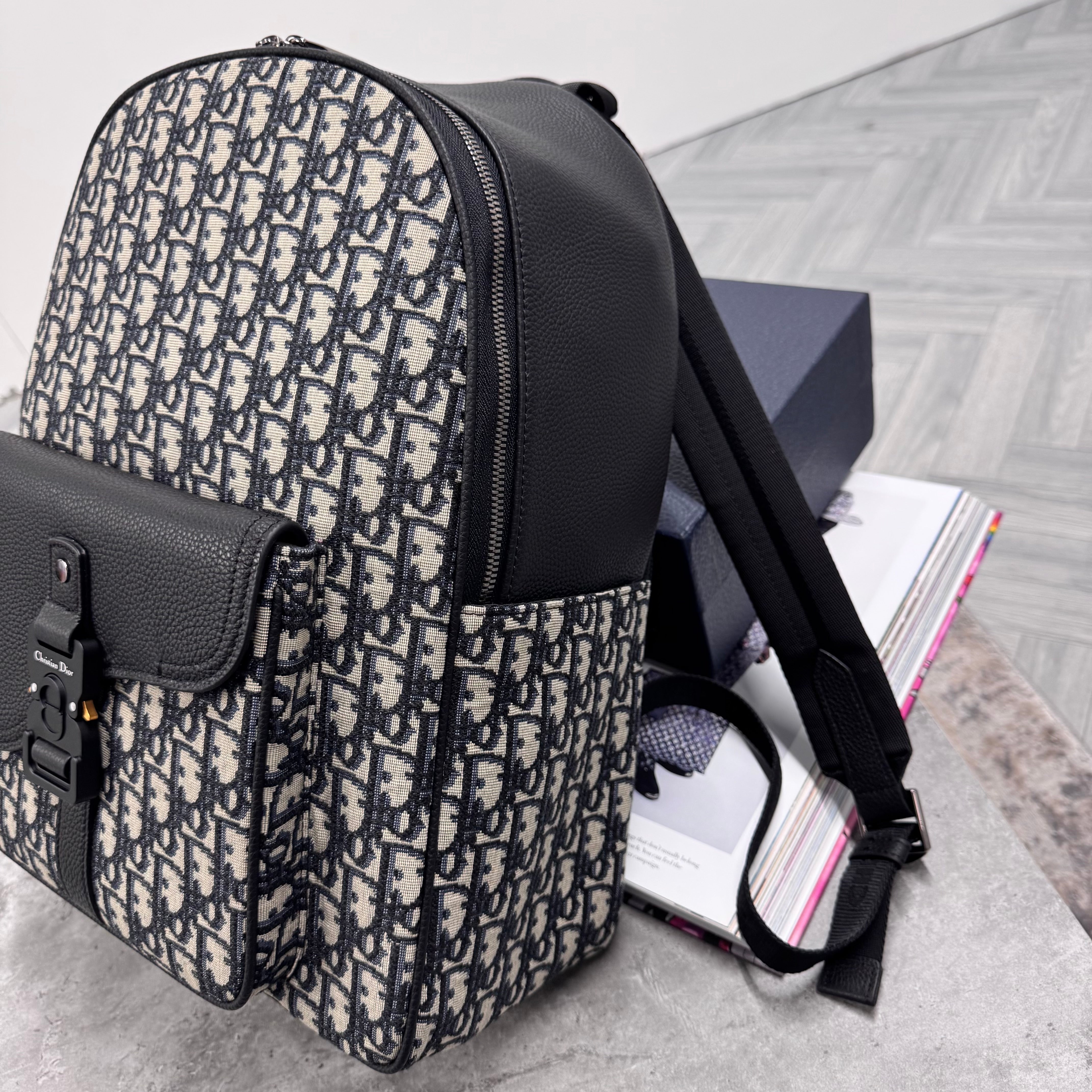 (PRE ORDER) CD SADDLE BACKPACK - CREAM