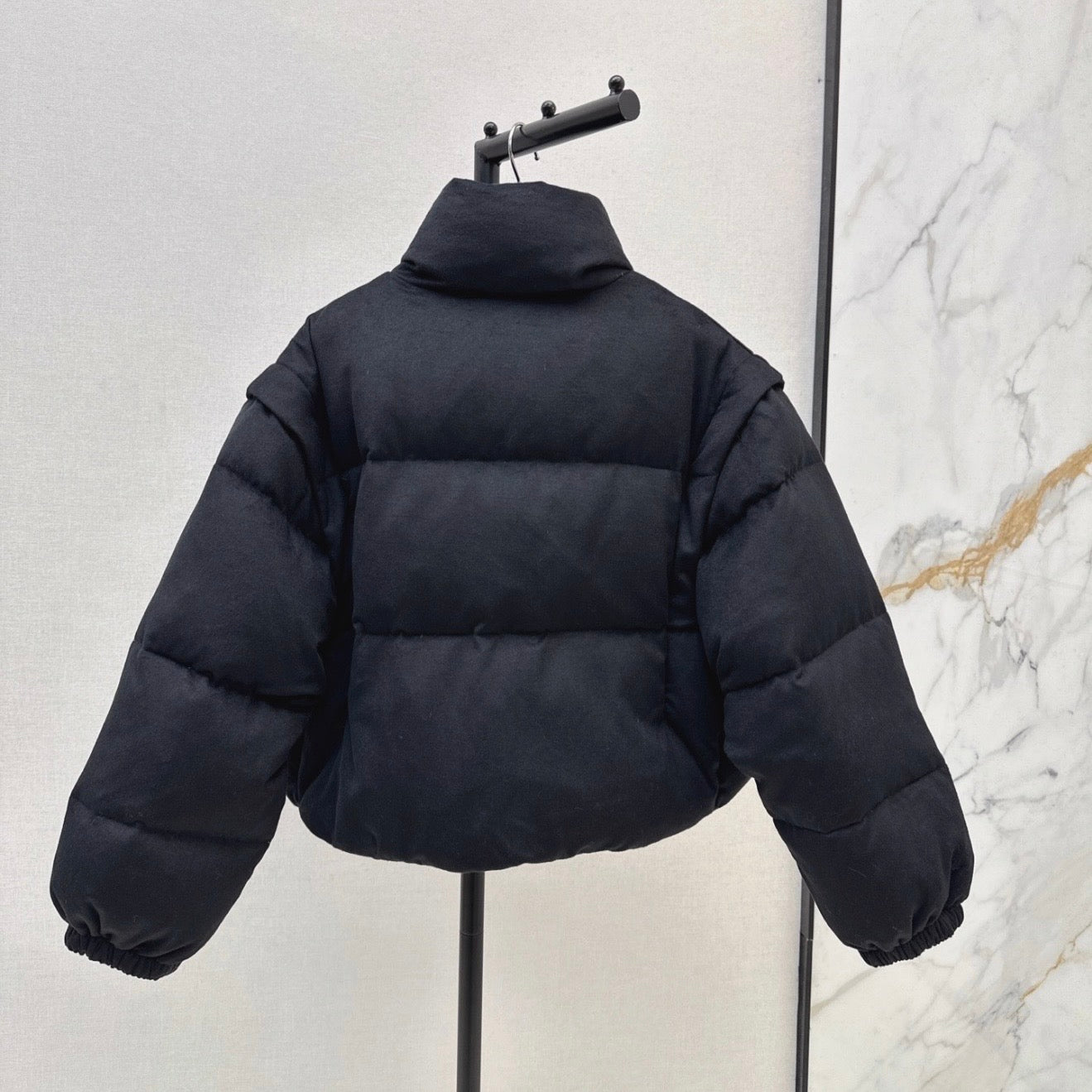 (PRE ORDER) PDA DETACHABLE PUFFER COAT - BLACK