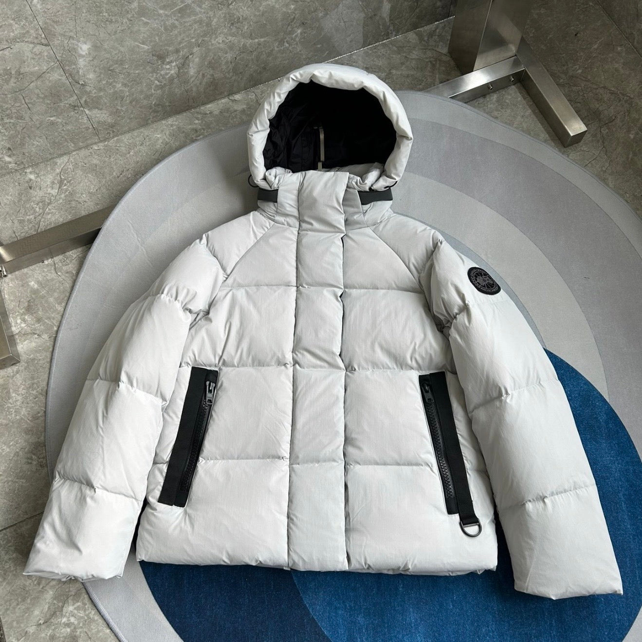 (PRE ORDER) CG BLACK BADGE JUNCTION PARKA - WHITE, BLACK & KHAKI