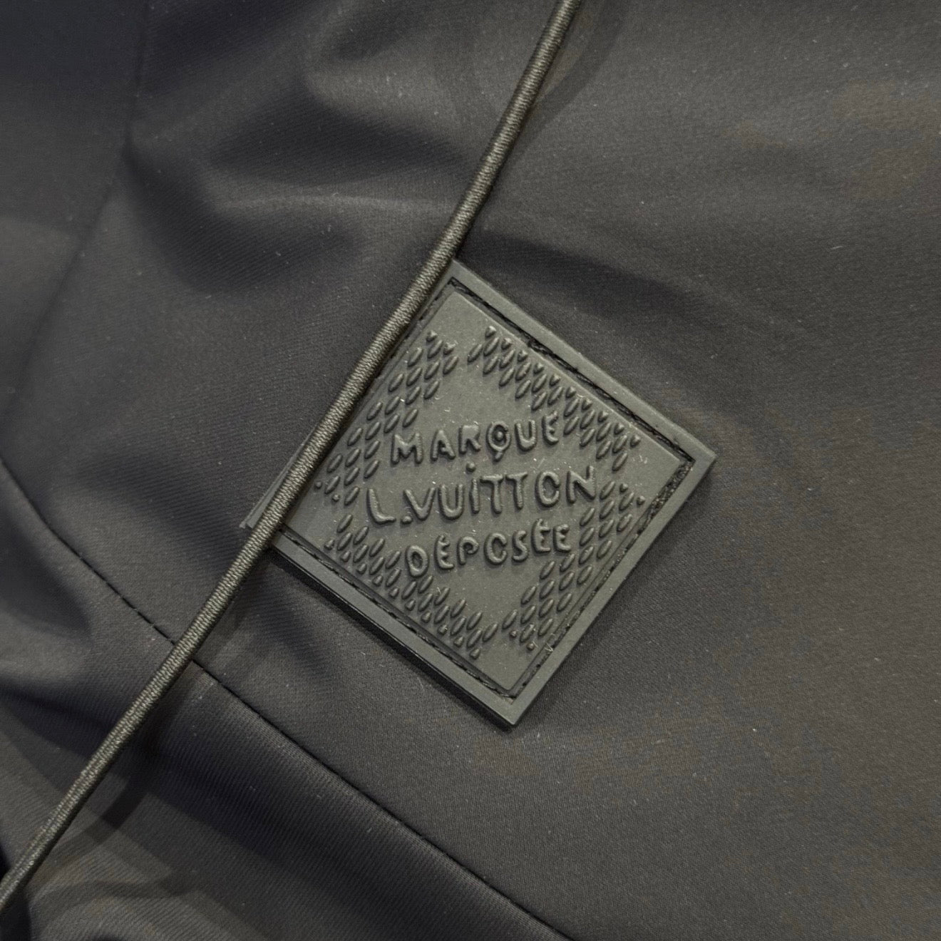 (PRE ORDER) LVE MONOGRAM COAT - BLACK