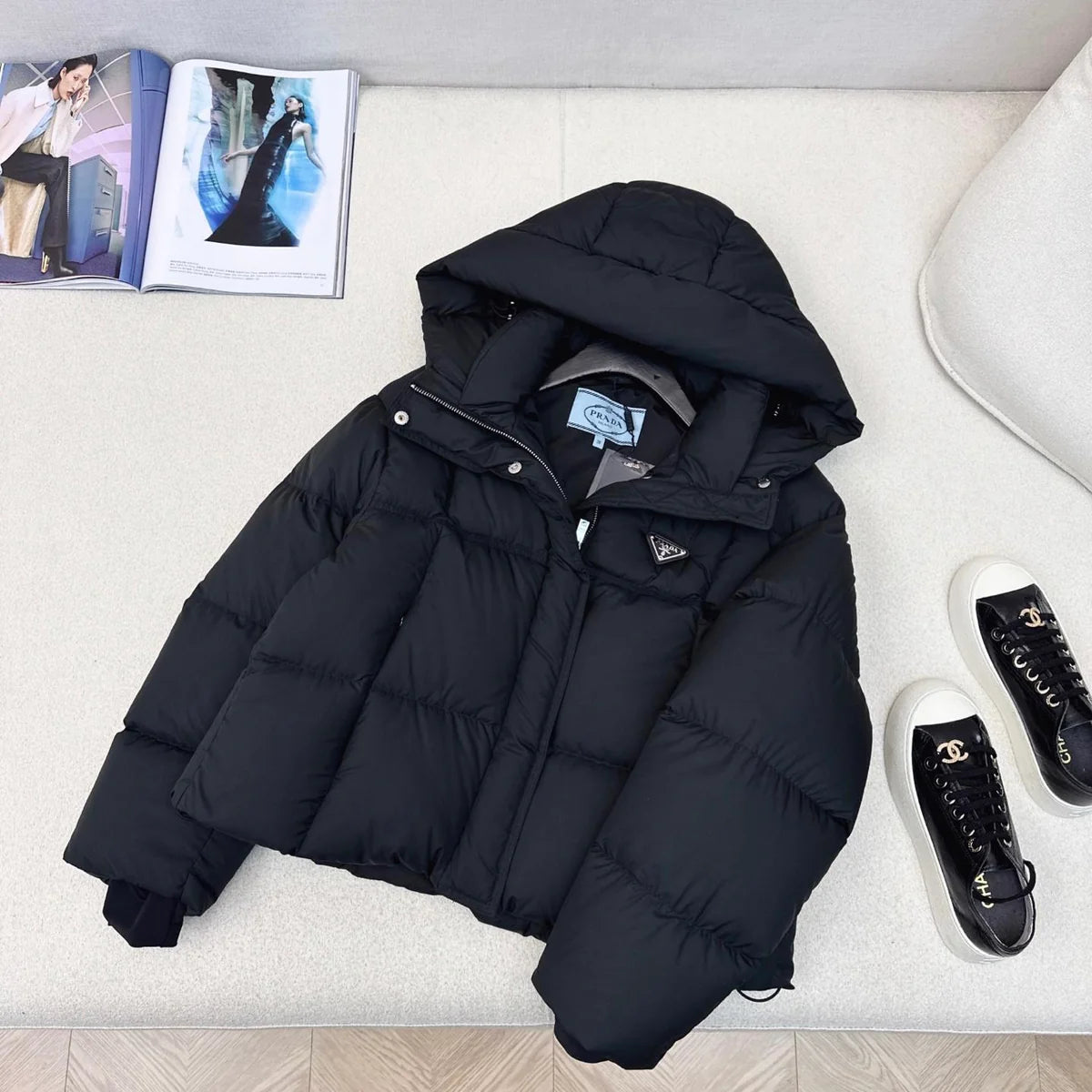 (PRE ORDER) PDA PUFFER COAT - BLACK