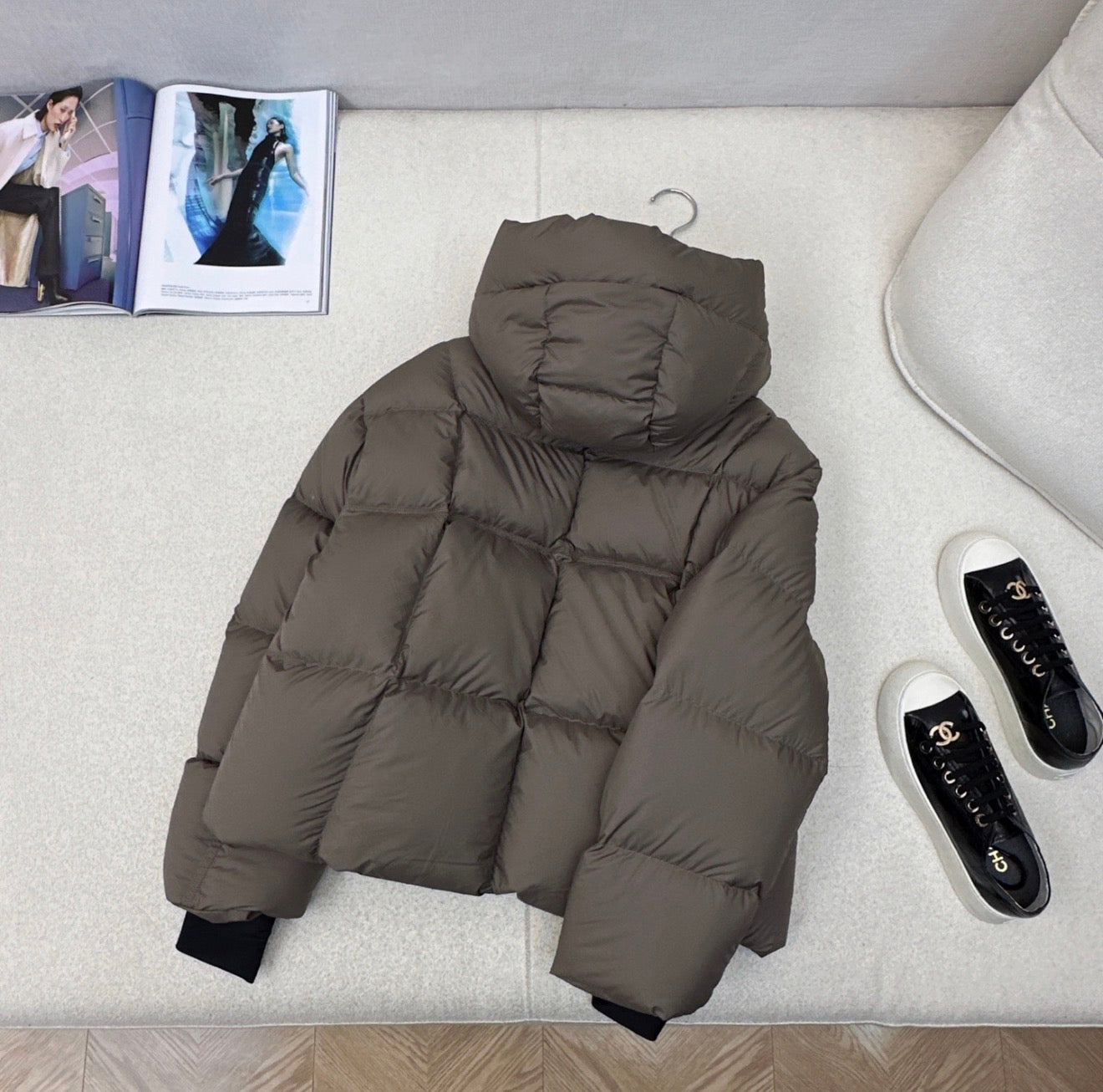 (PRE ORDER) PDA PUFFER COAT - BROWN