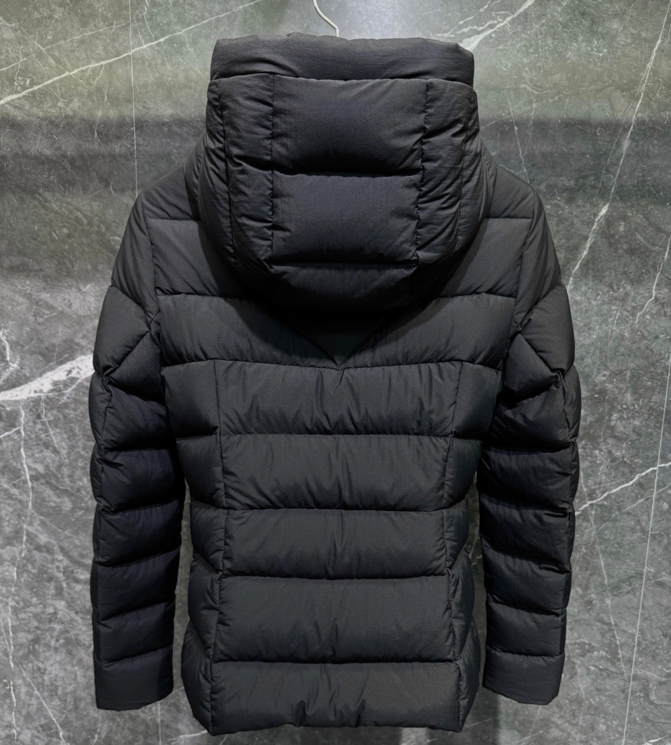 (PRE ORDER) CG PUFFER COAT - BLACK