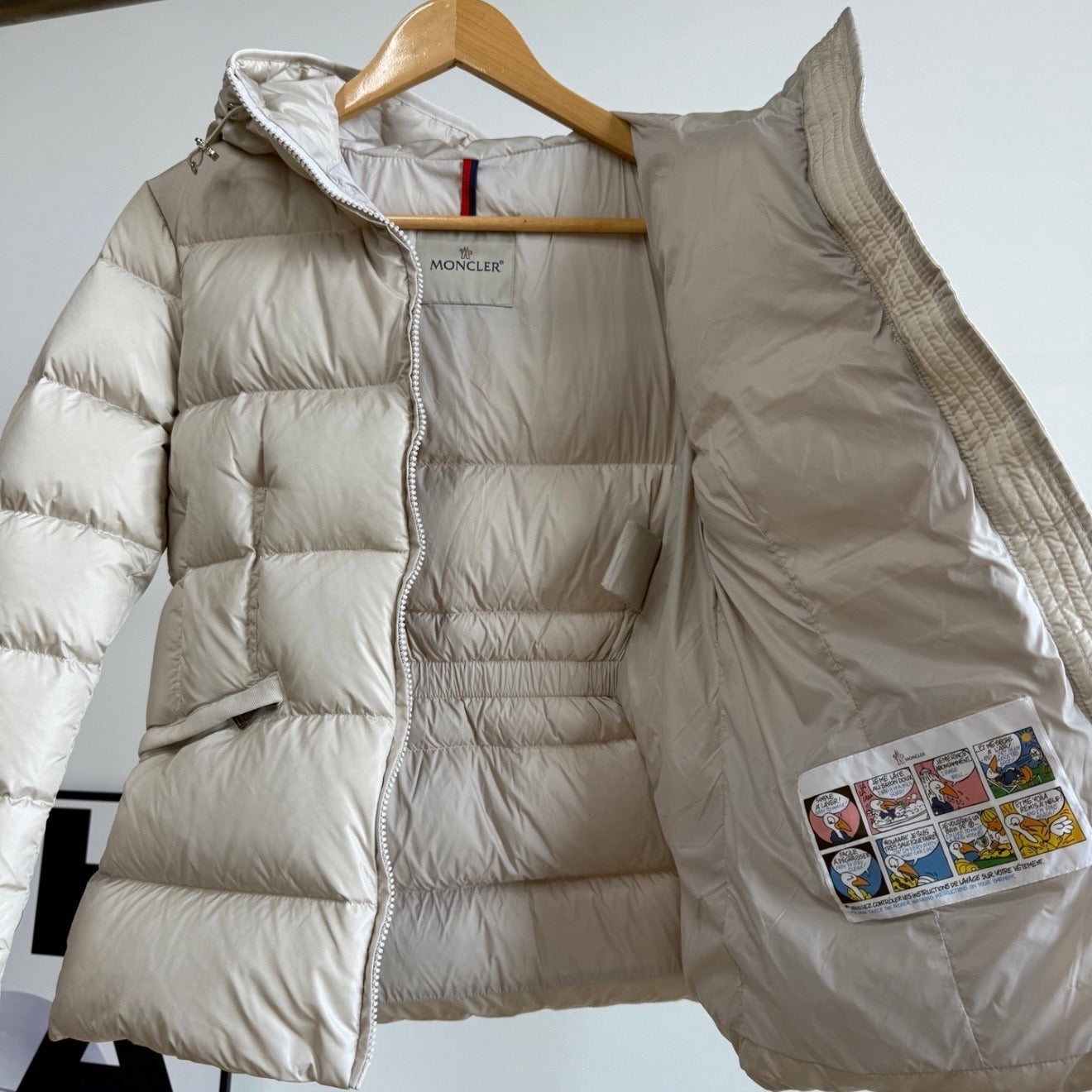 (PRE ORDER) MNCLR PUFFER COAT - TAUPE