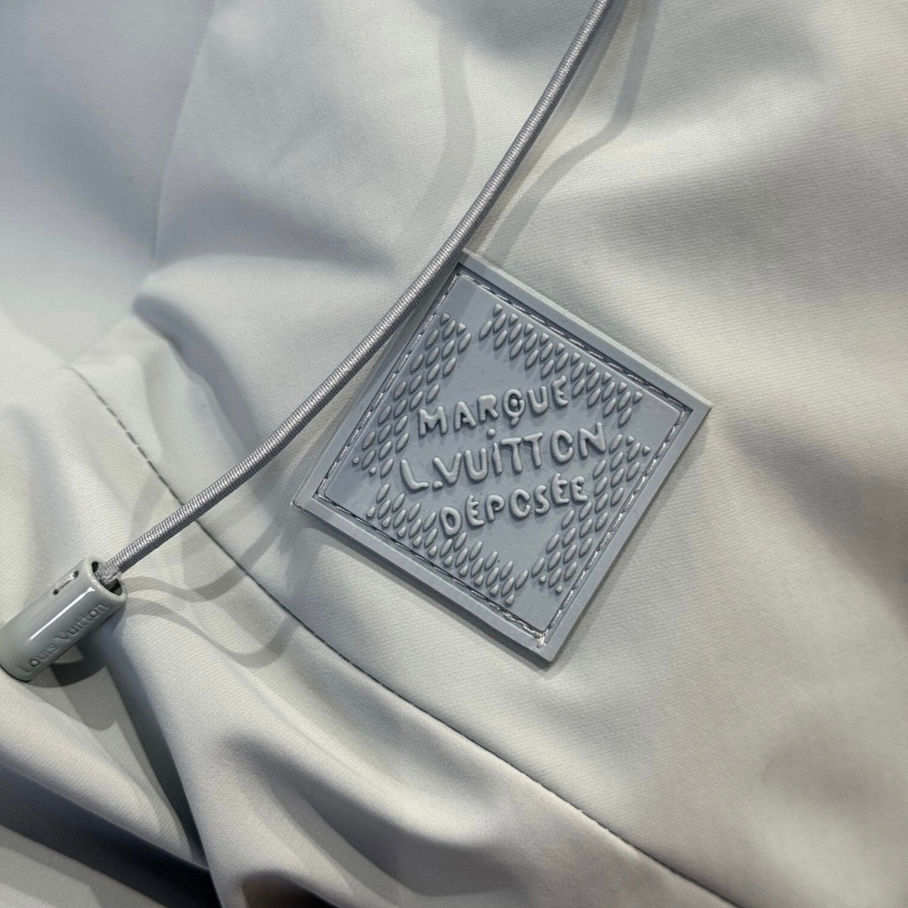 (PRE ORDER) LVE MONOGRAM COAT - SKY BLUE