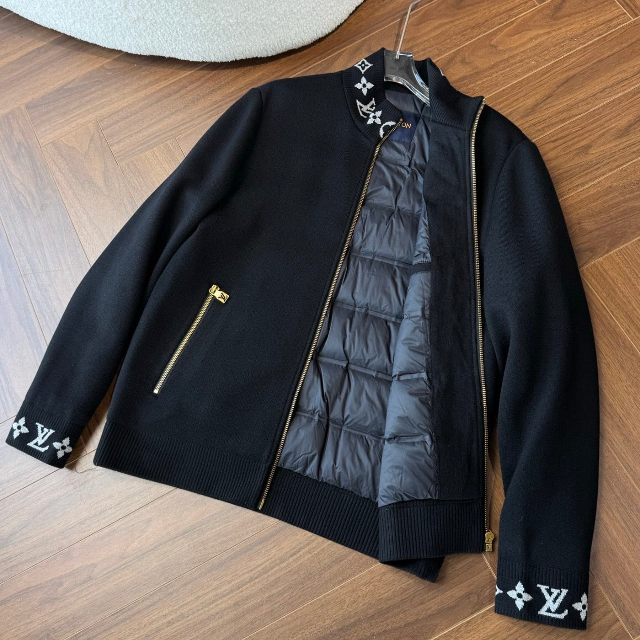 (PRE ORDER) LVE MONOGRAM JACKET - BLACK