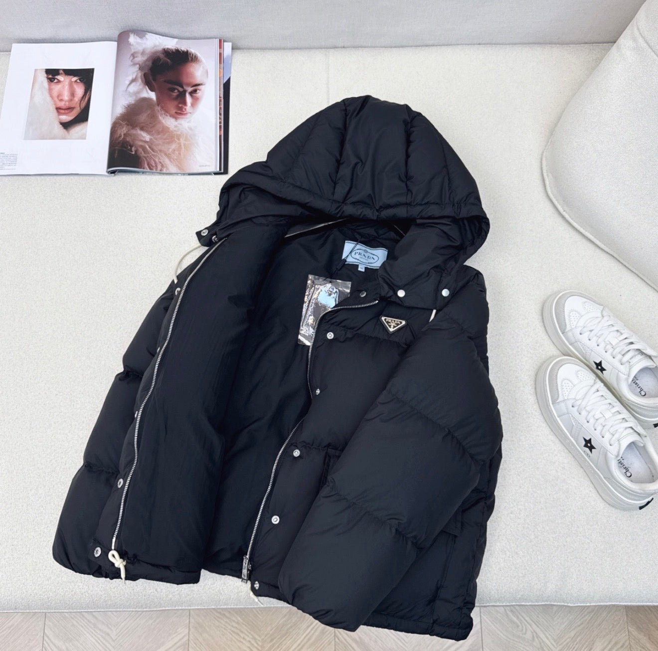 (PRE ORDER) PDA PUFFER COAT - BLACK