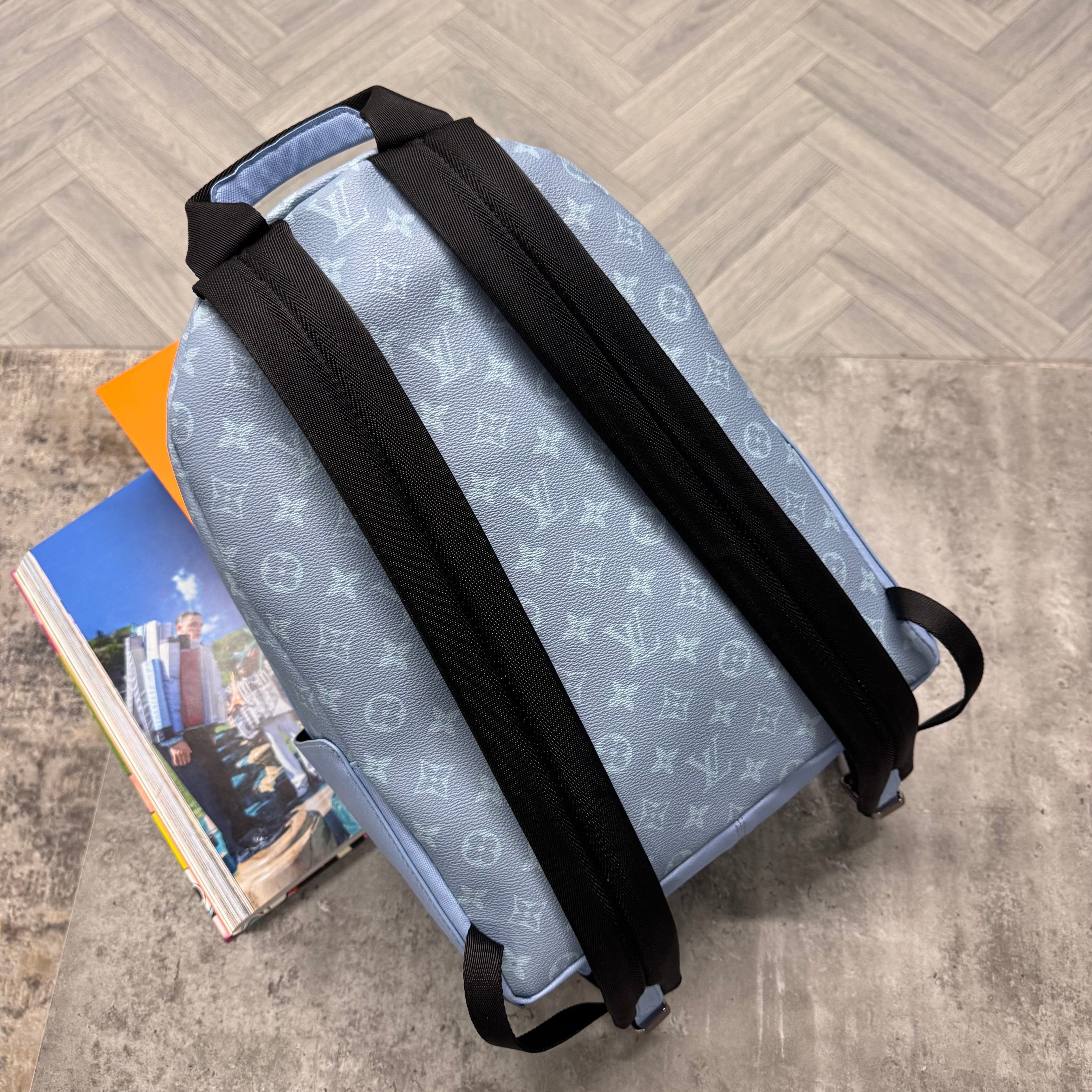 (PRE ORDER) LVE MONOGRAM BACKPACK - SKY BLUE