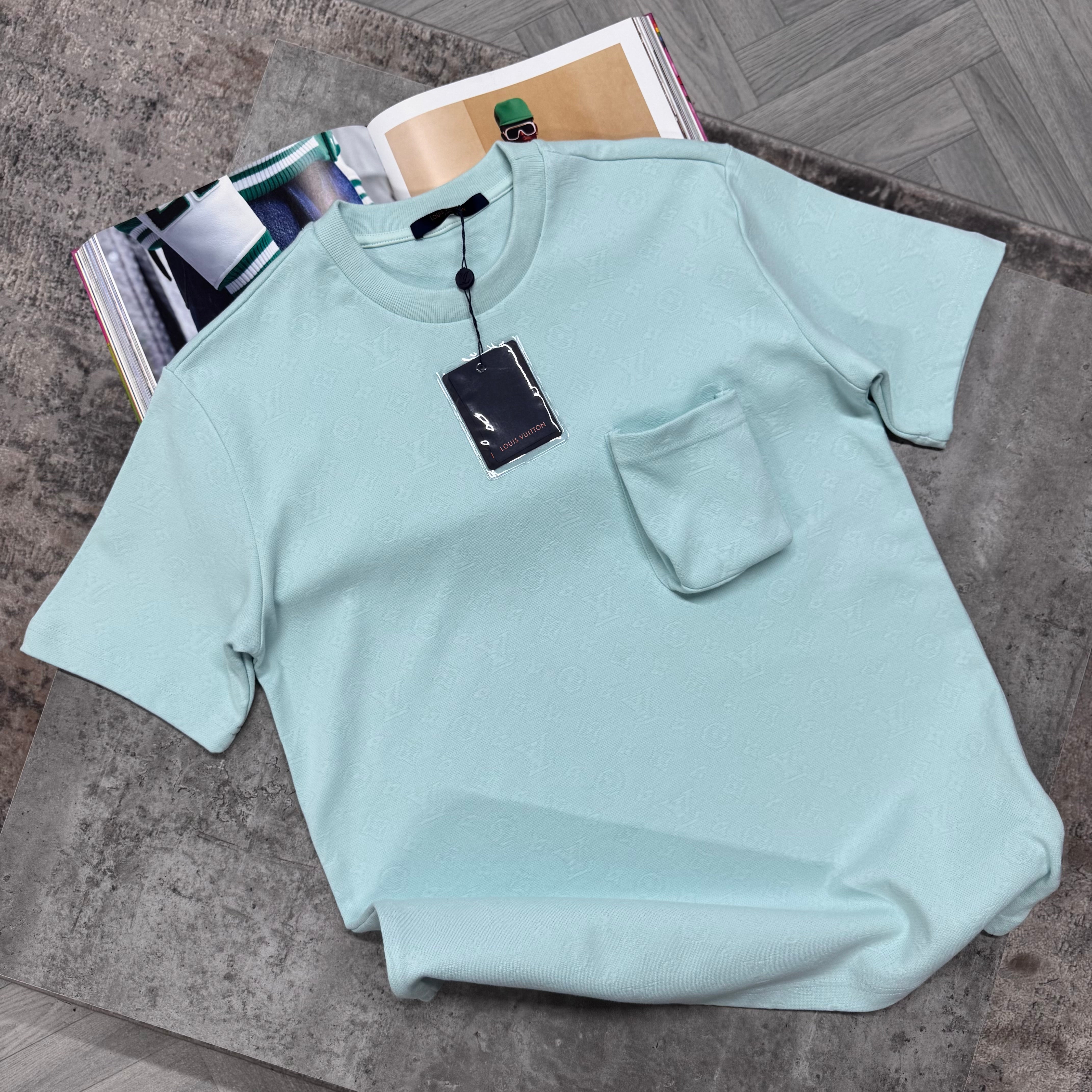 LVE MONOGRAM POCKET SHIRT - MINT