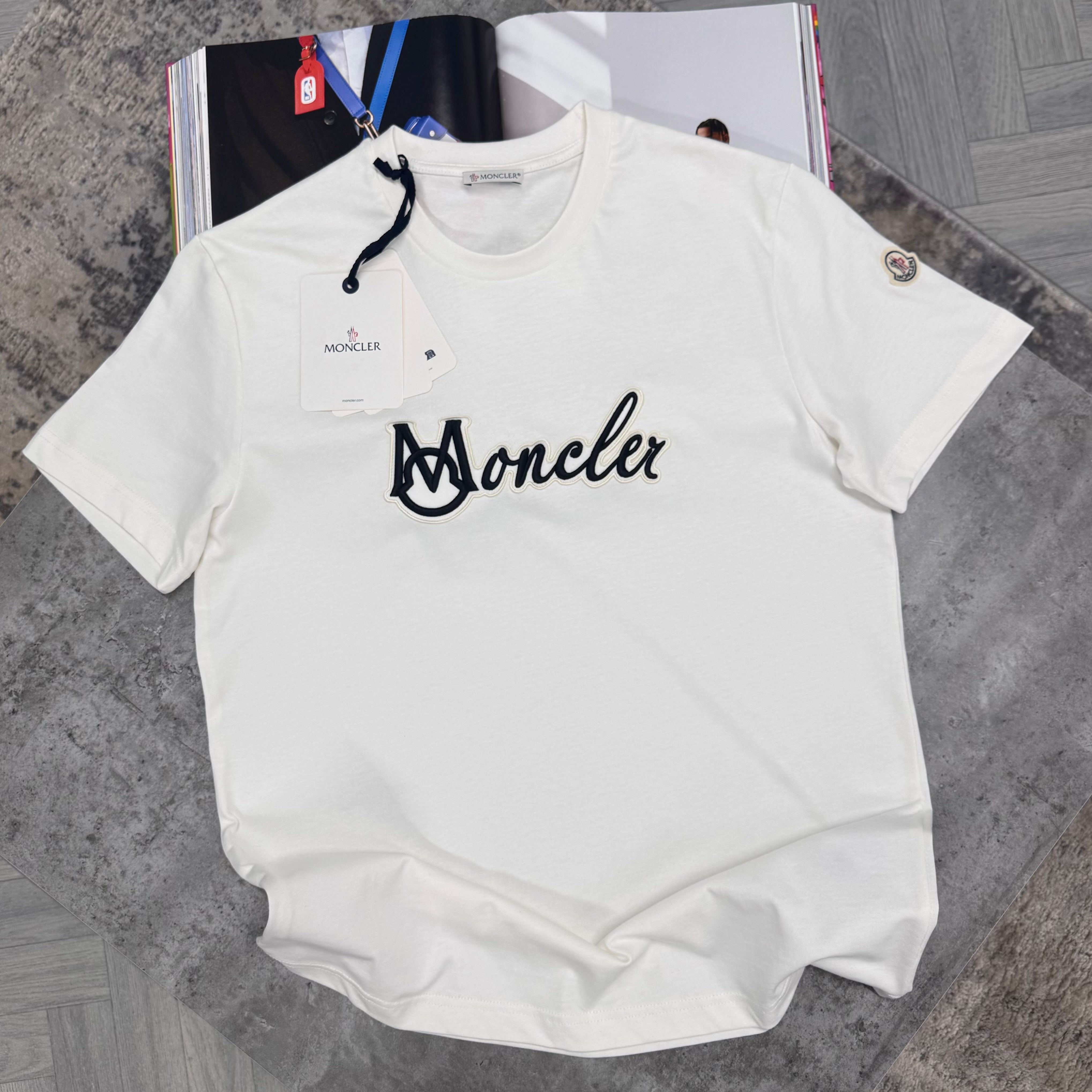 MNCLR CURSIVE LOGO T SHIRT - WHITE