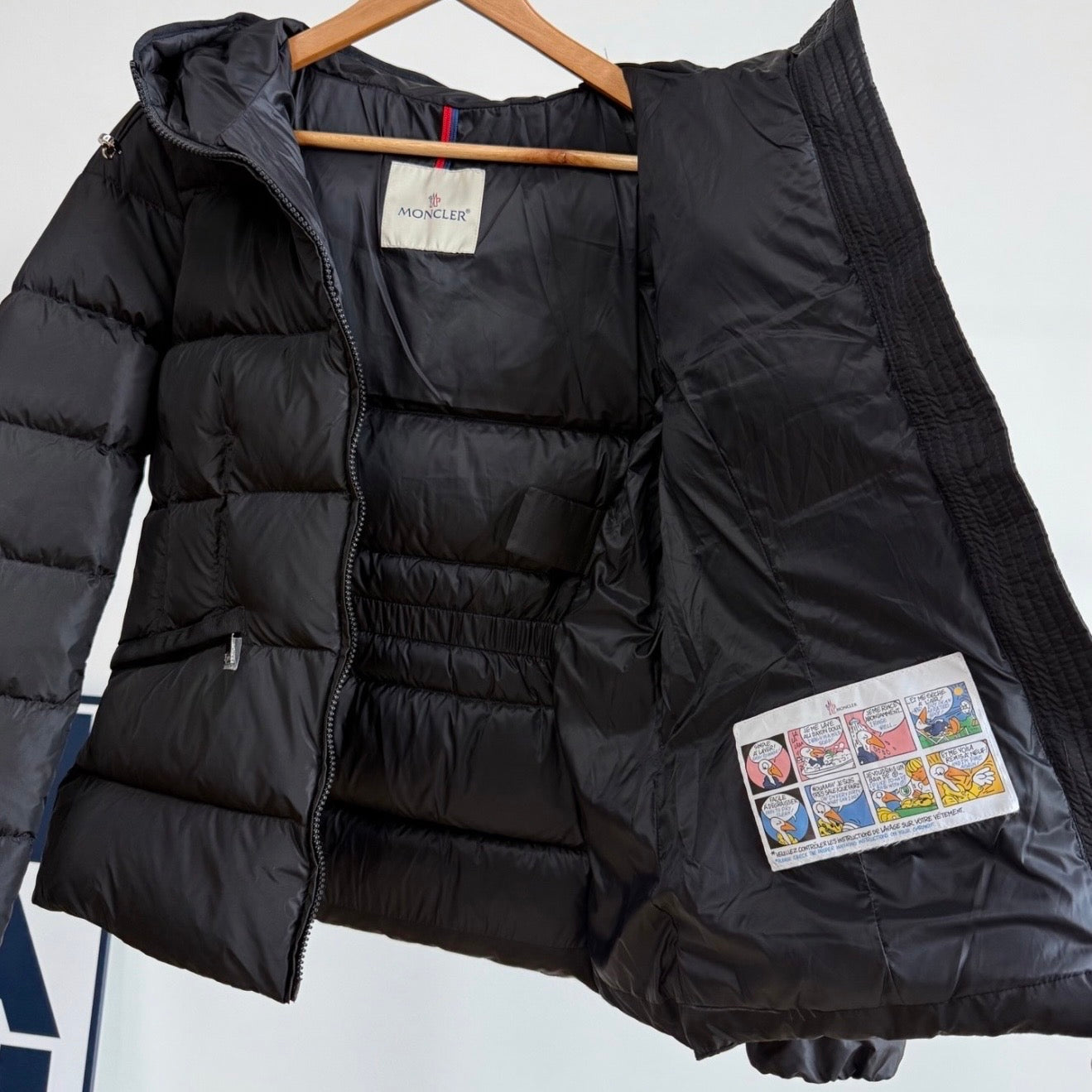 (PRE ORDER) MNCLR PUFFER COAT - BLACK