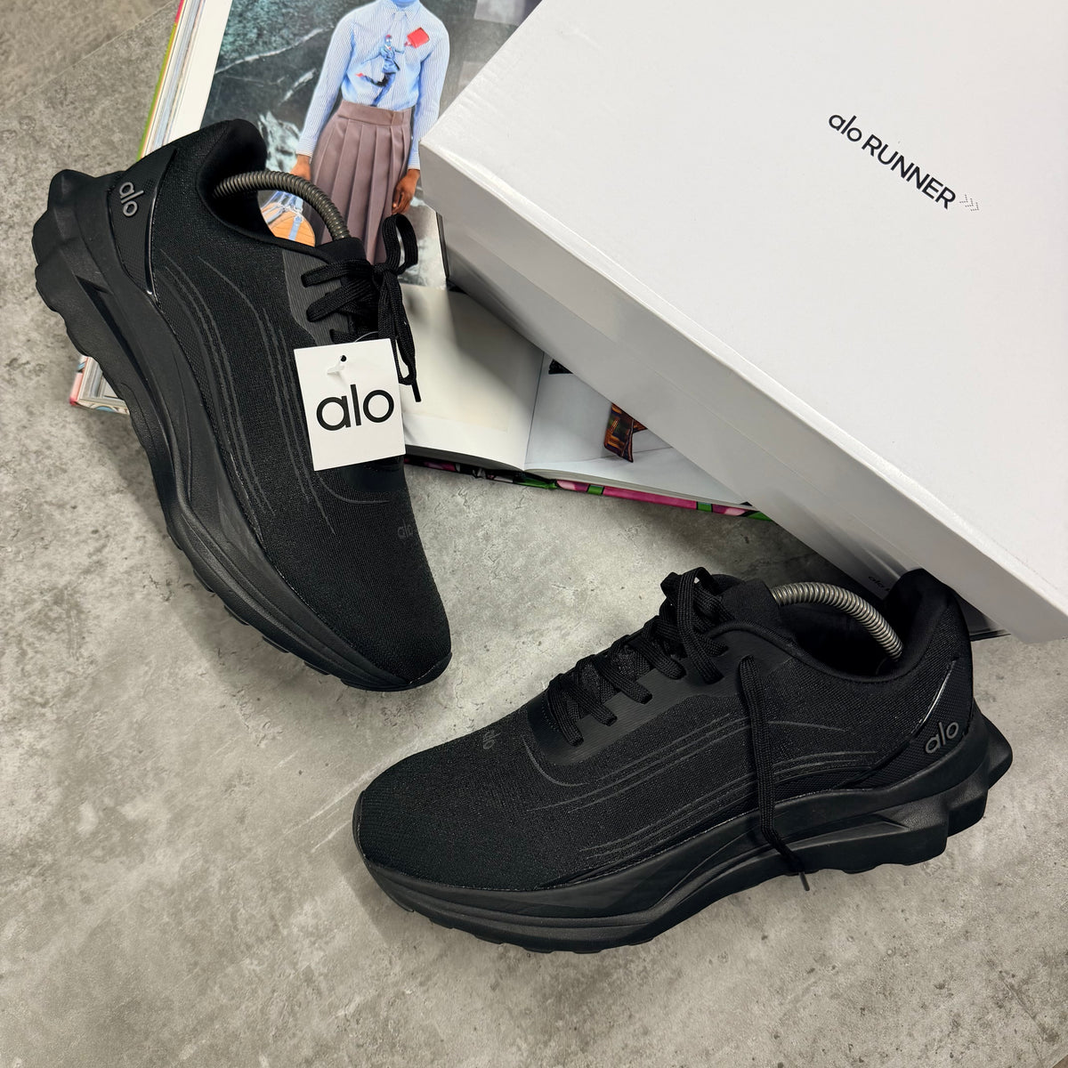 (PRE ORDER) ALO RUNNER - BLACK
