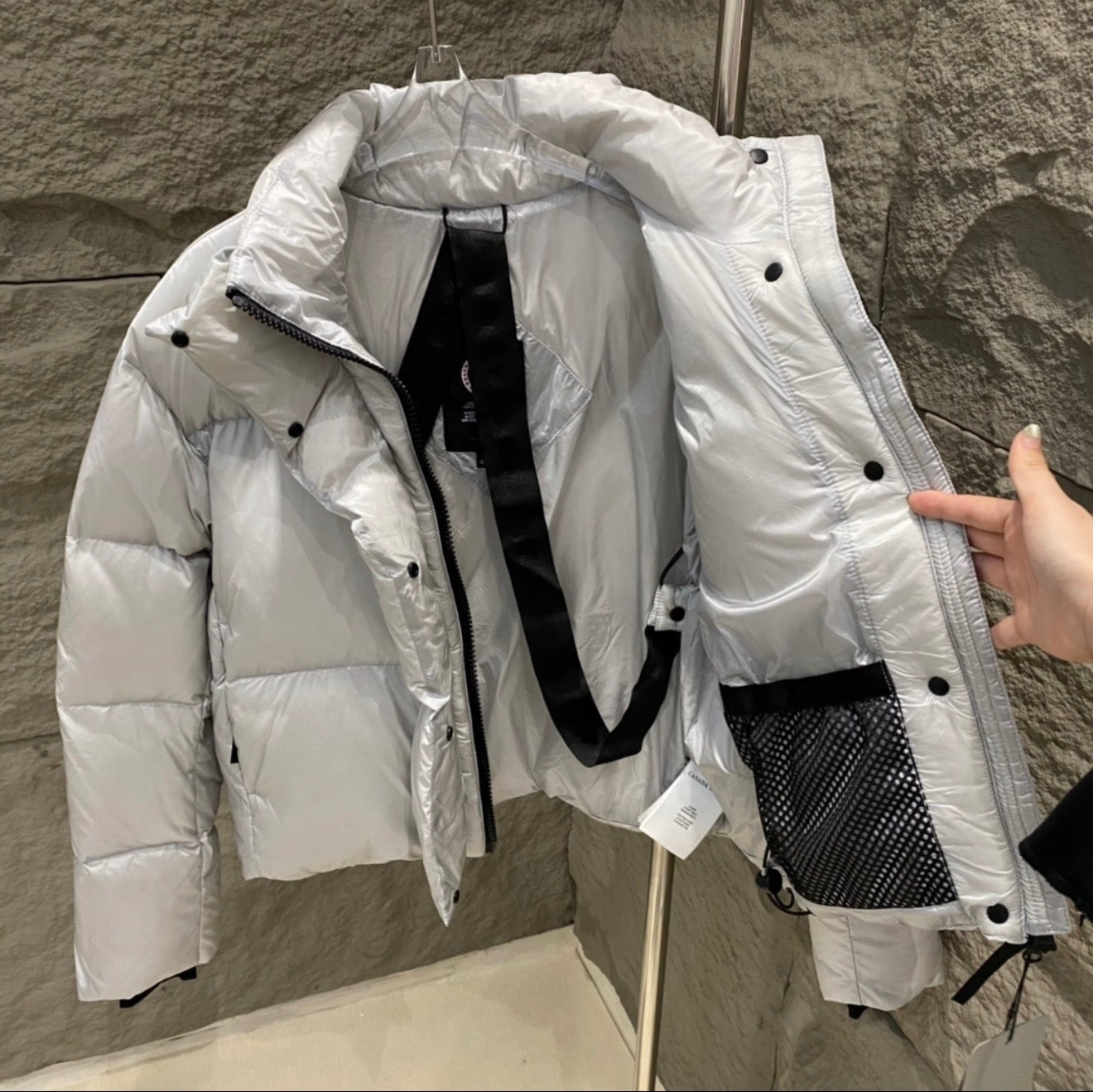 (PRE ORDER) CG PUFFER - WHITE, BLACK & NAVY