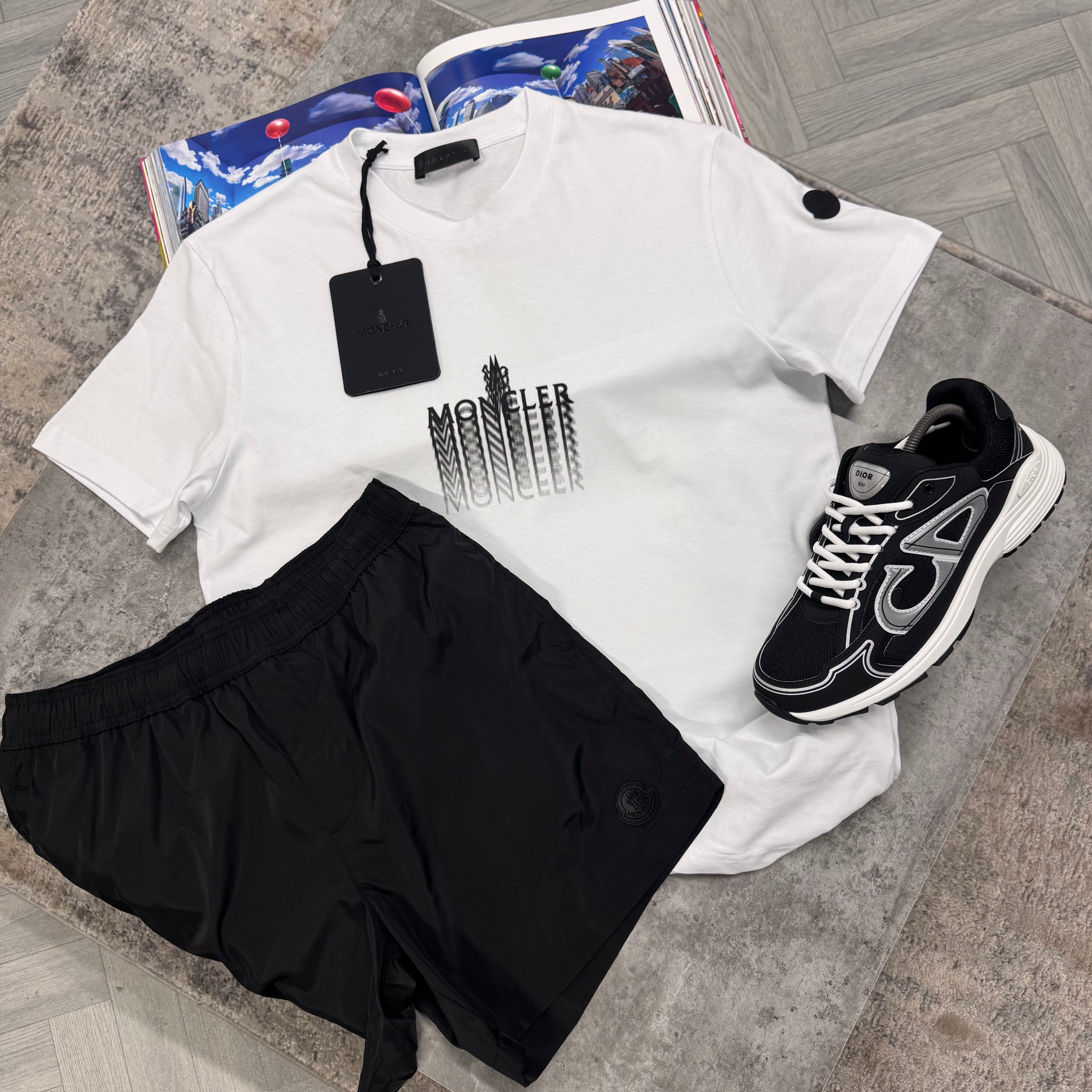 MNCLR BLURRED LOGO T SHIRT - WHITE