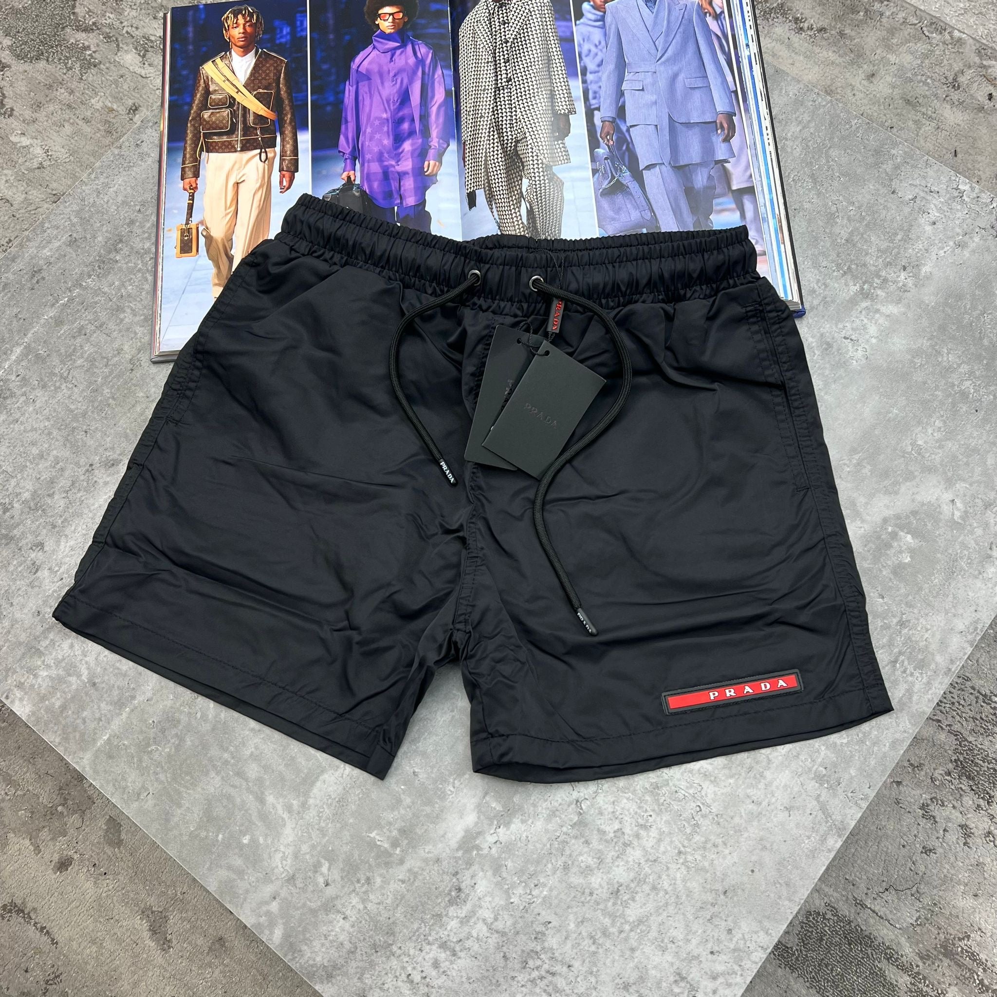 PDA SWIM SHORTS - BLACK