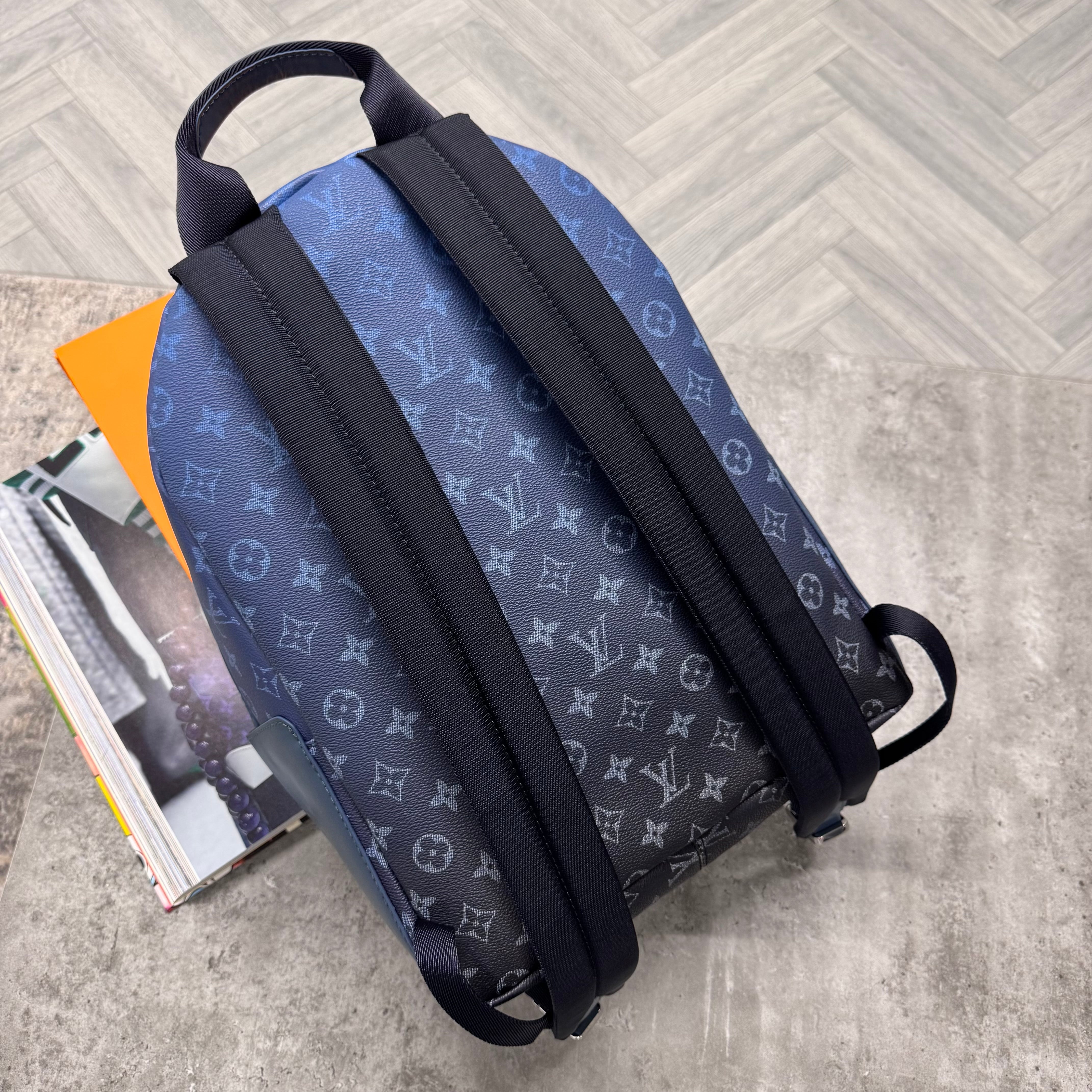 LVE MONOGRAM BACKPACK - BLUE FADE