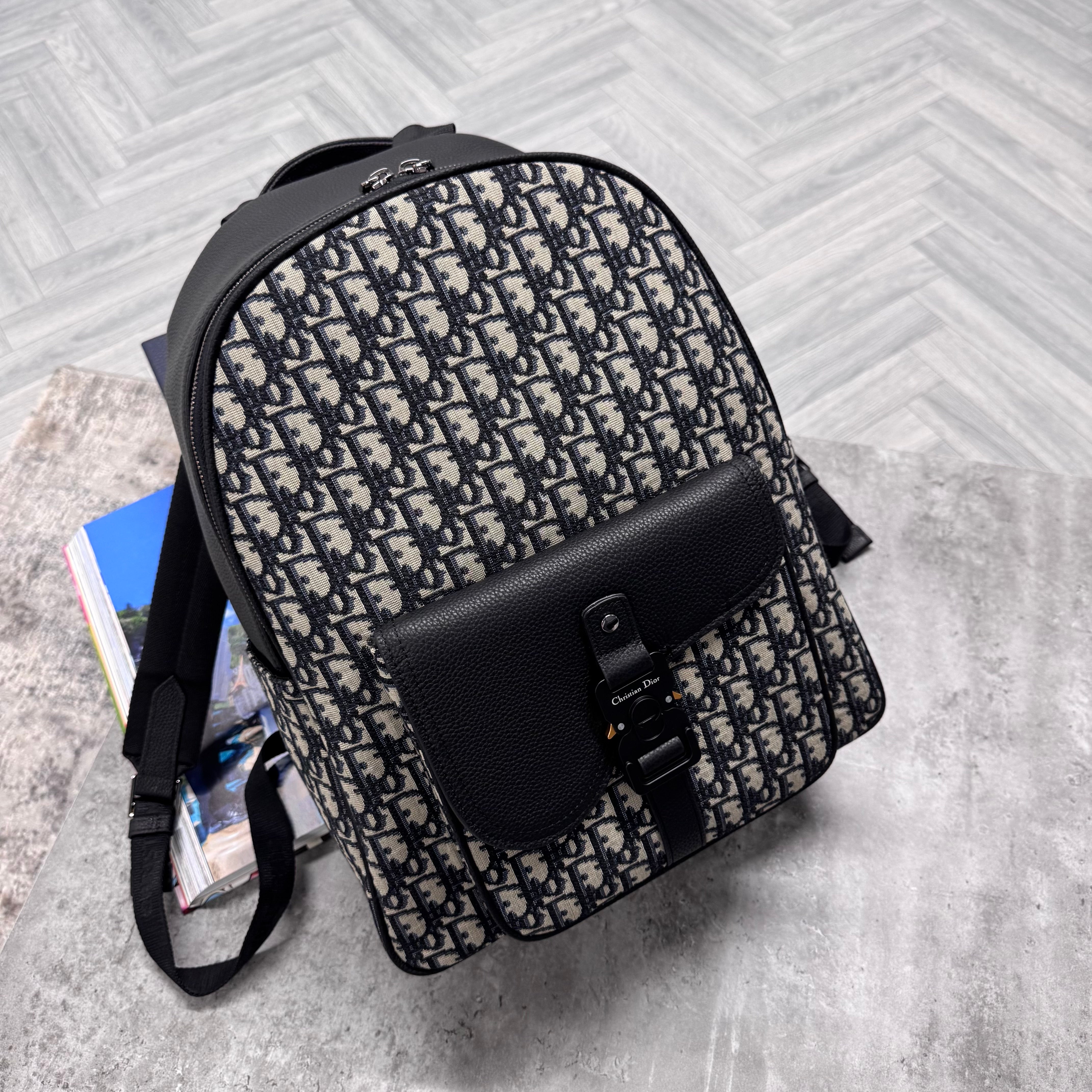 (PRE ORDER) CD SADDLE BACKPACK - CREAM