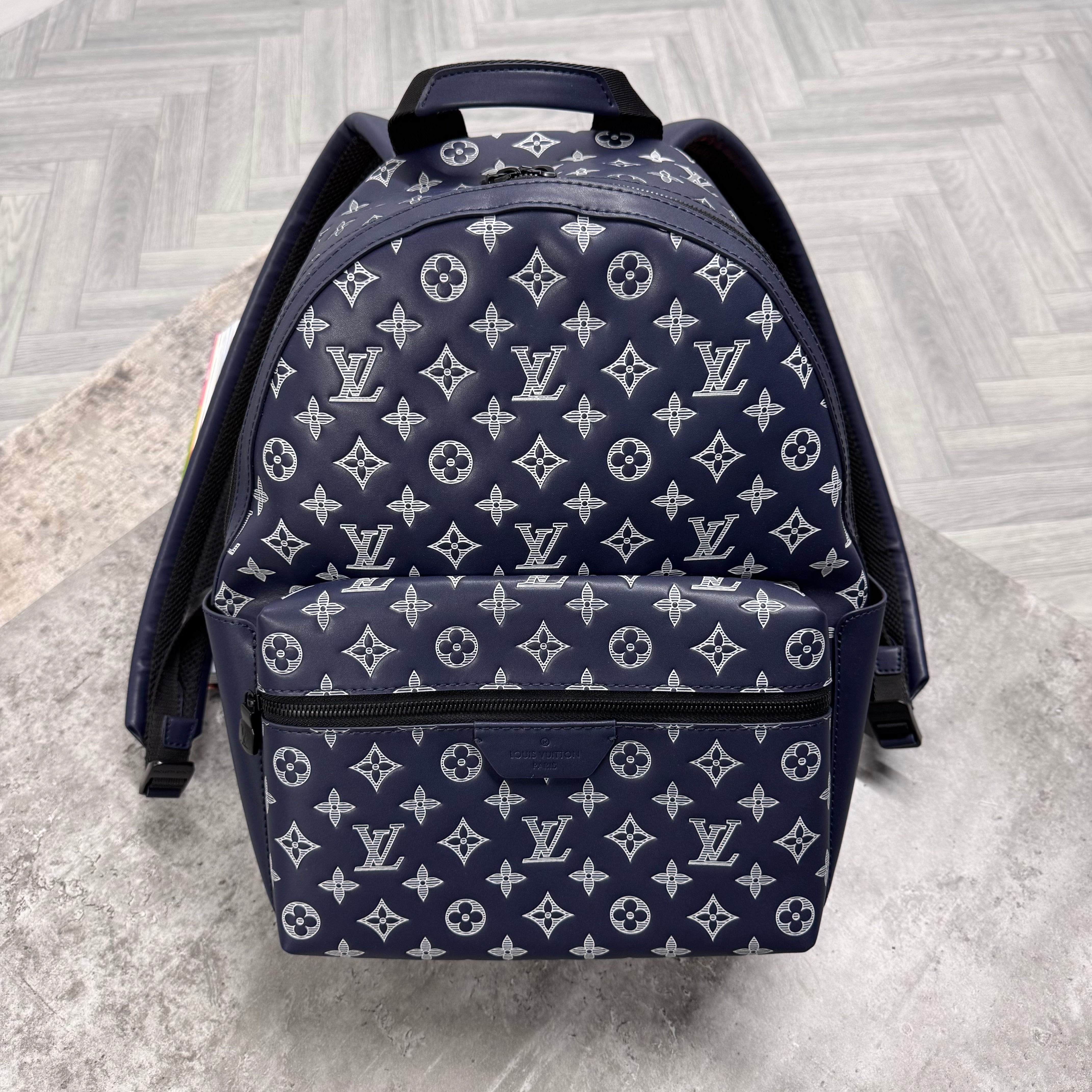(PRE ORDER) LVE MONOGRAM BACKPACK - NAVY