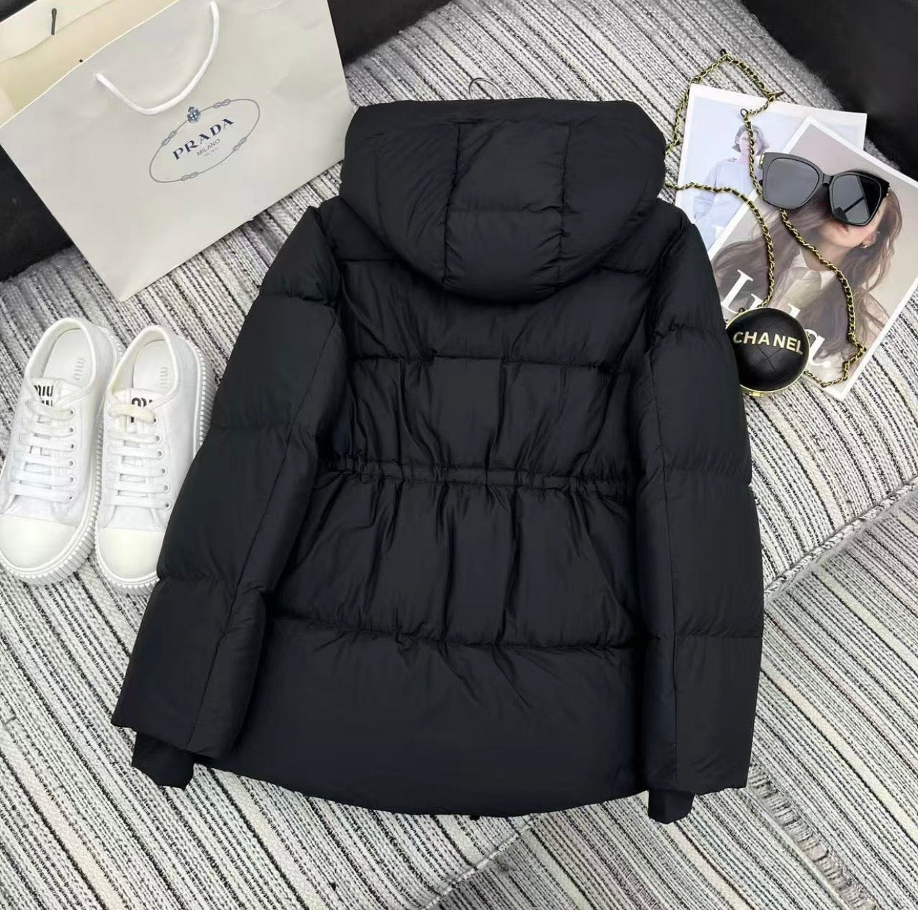 (PRE ORDER) PDA PUFFER COAT - BLACK