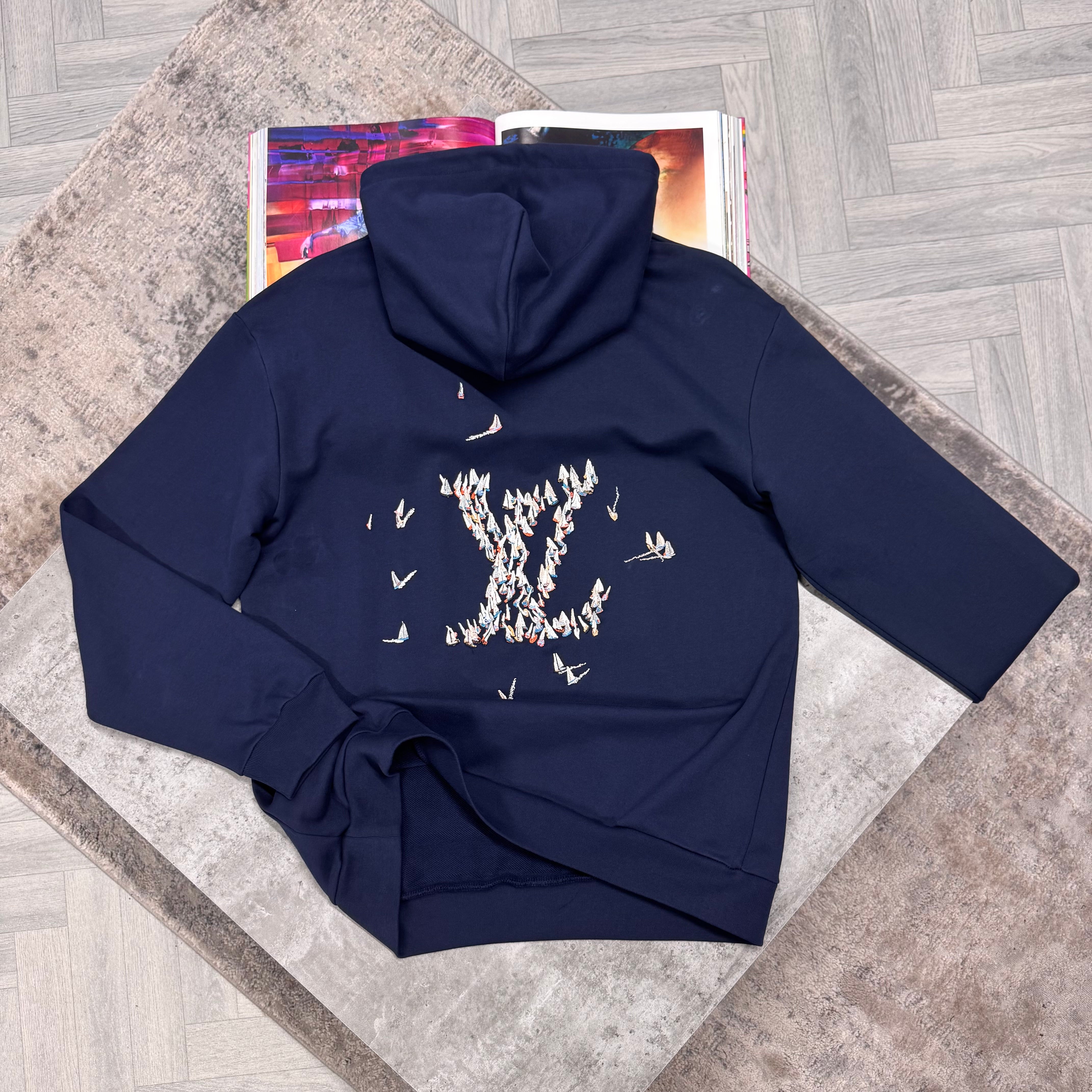 LVE BOAT HOODIE - NAVY