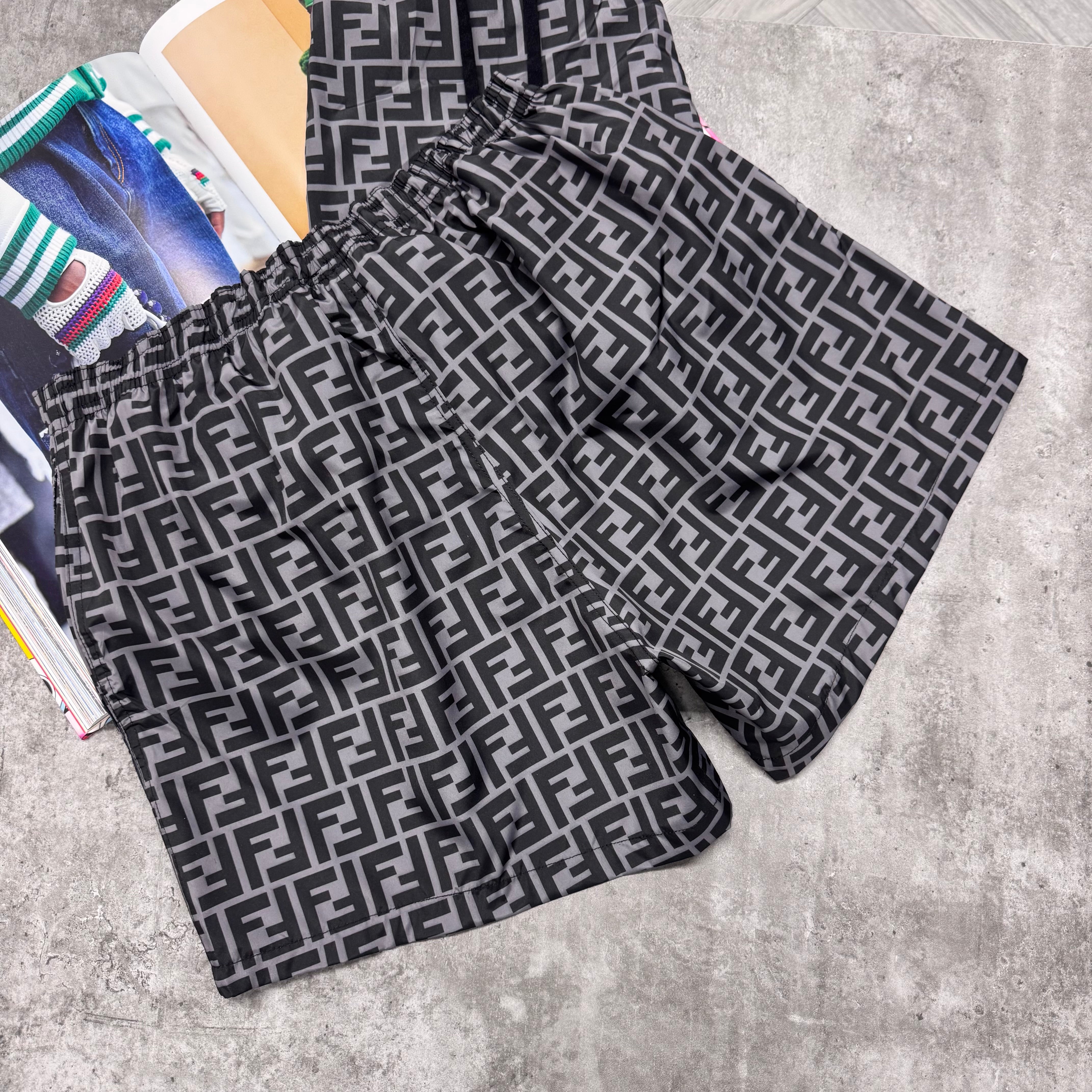 FDI SWIM SHORTS - BLACK