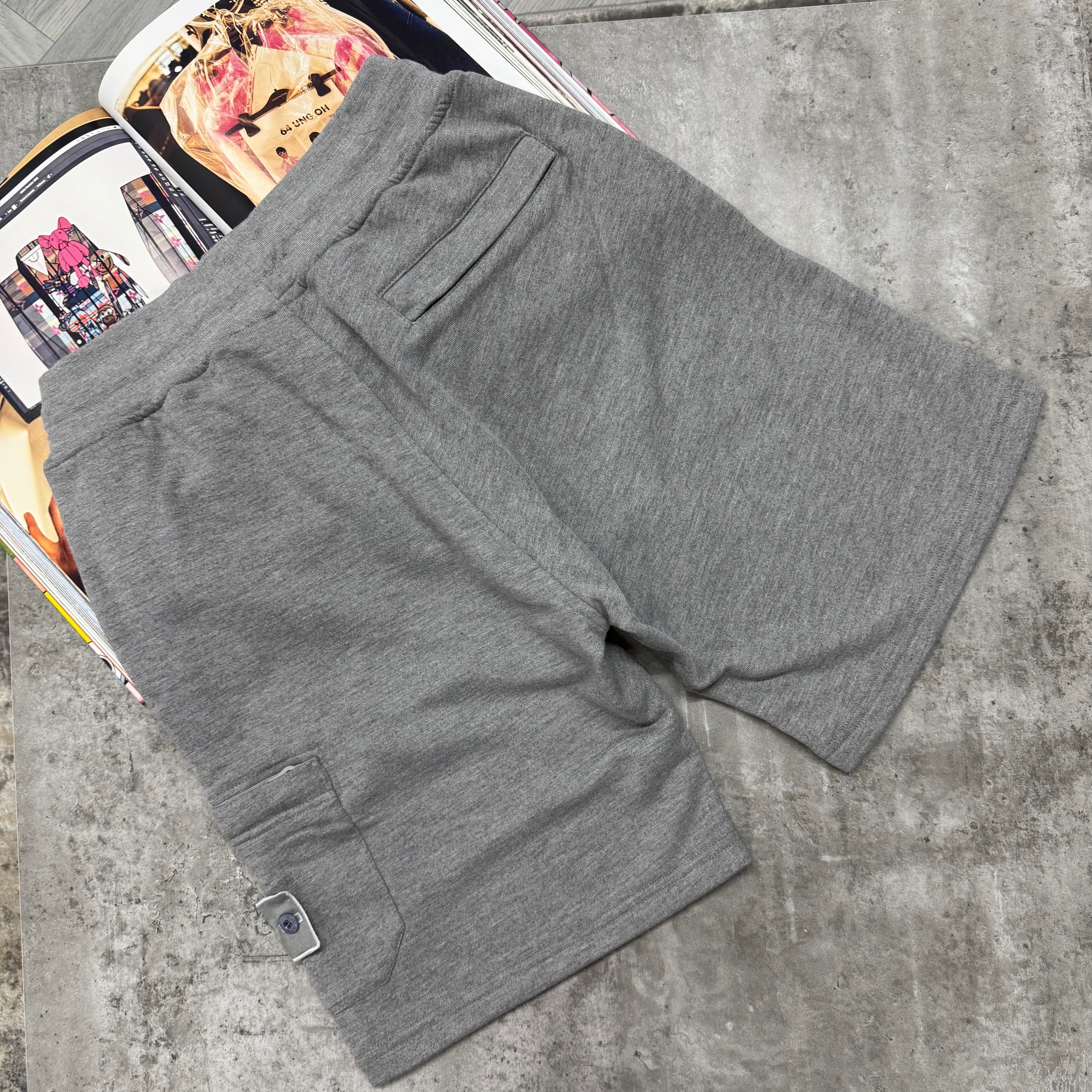 SI GHOST BADGE COTTON CARGO SHORTS - GREY