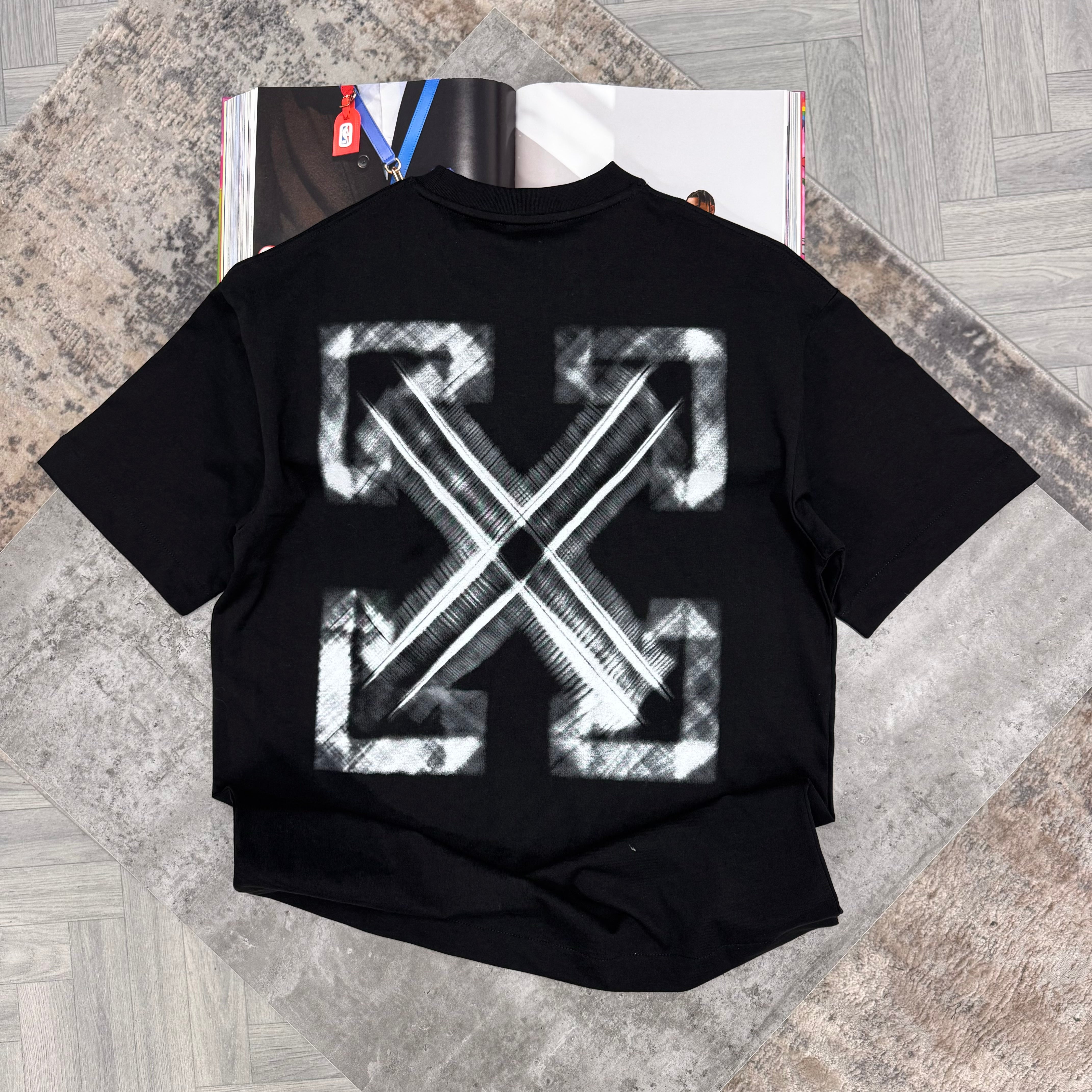 OFF W CROSS T SHIRT - BLACK