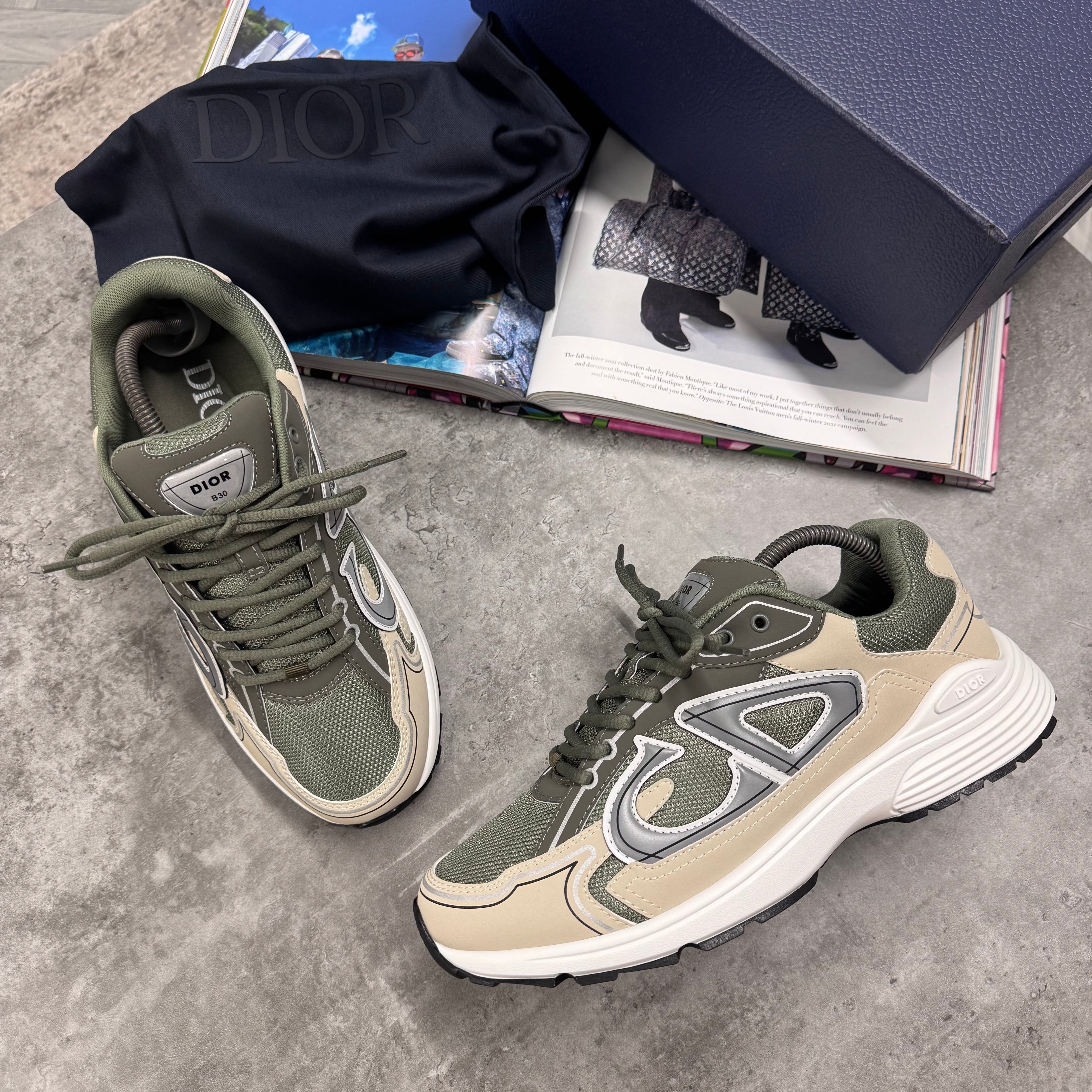 (PRE ORDER) B30 TRAINERS - OLIVE