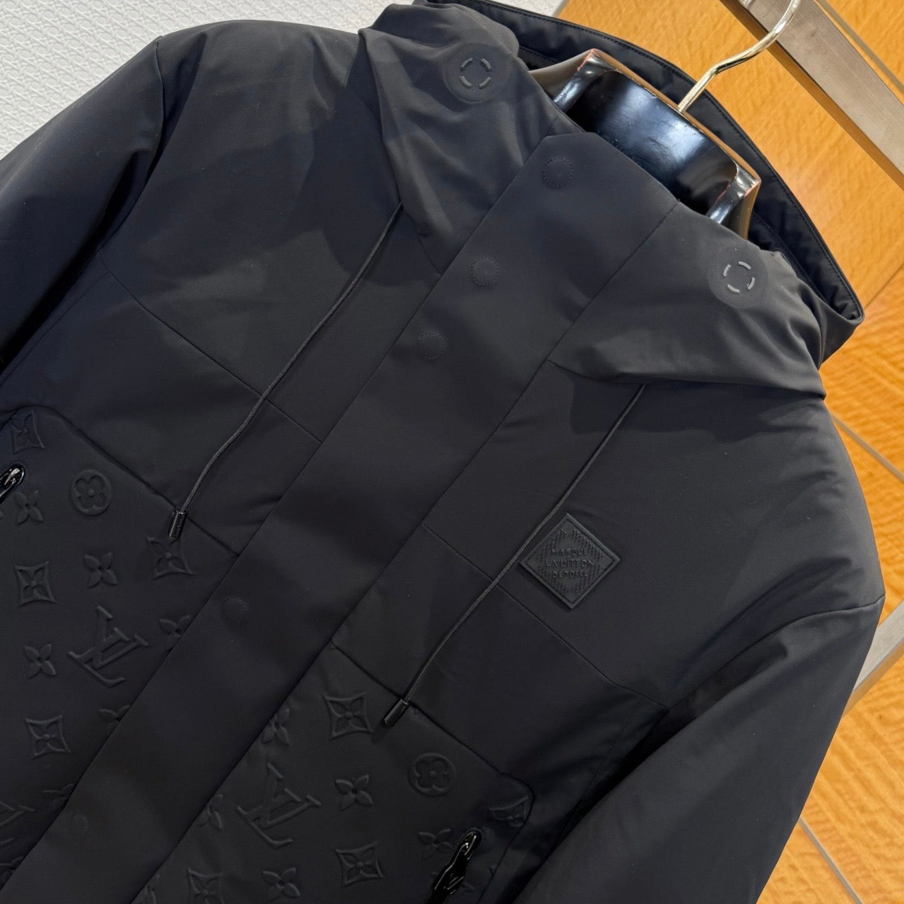 (PRE ORDER) LVE MONOGRAM COAT - BLACK