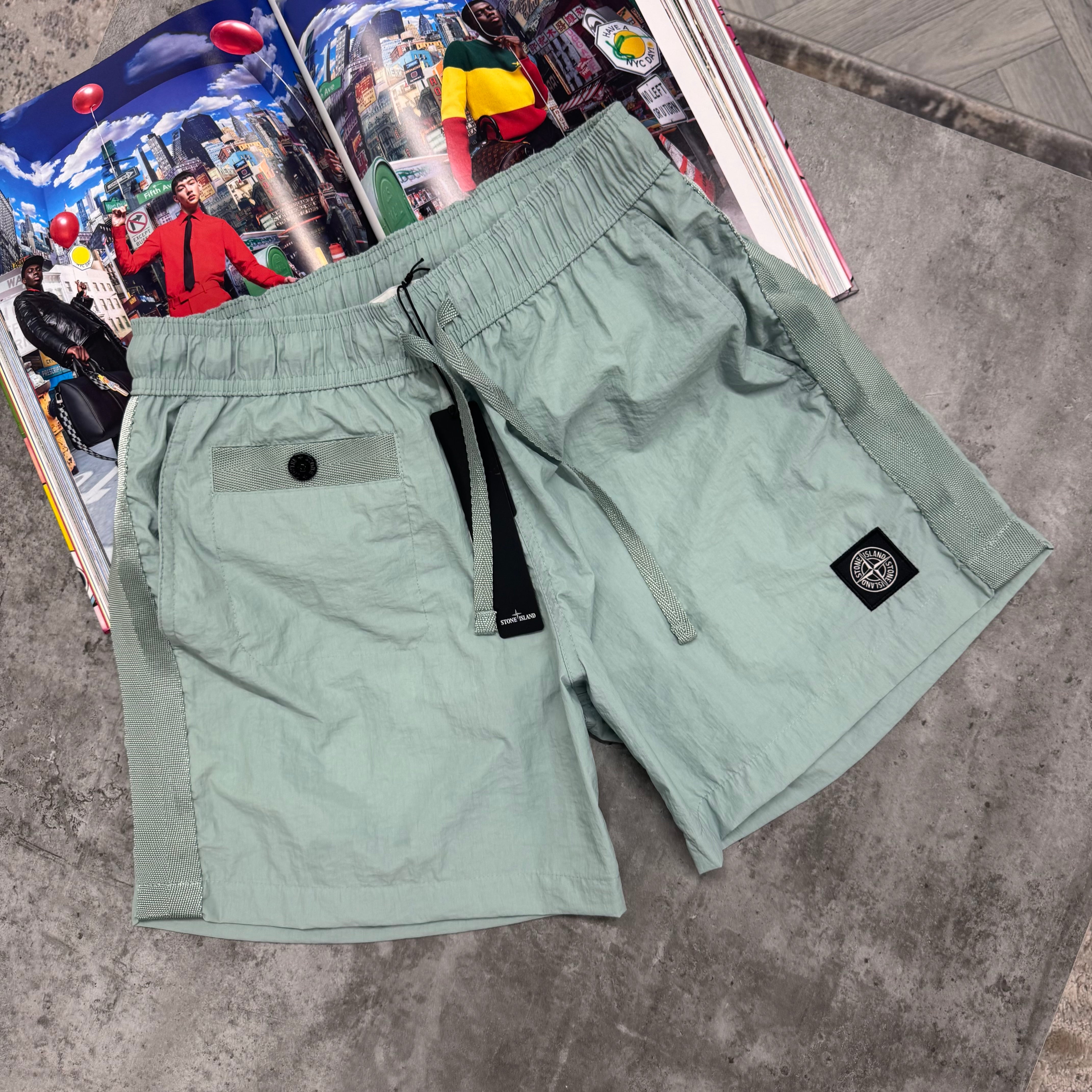SI SQUARE BADGE SWIMS - MINT