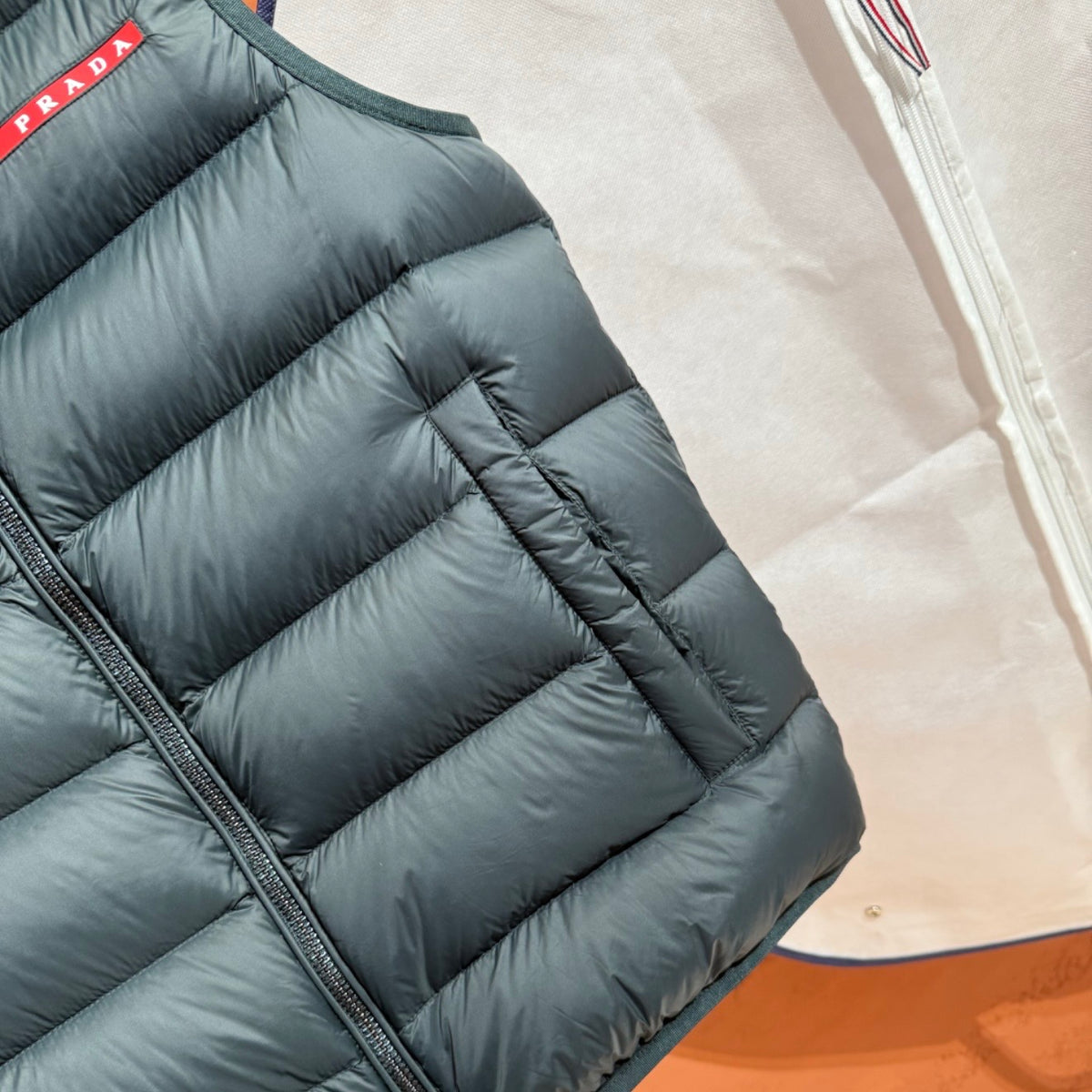 (PRE ORDER) PDA GILET - GREY