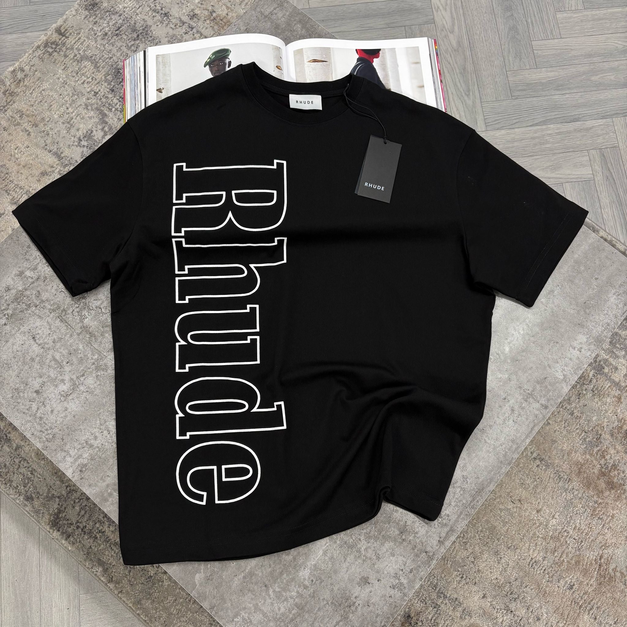 RHU T SHIRT - BLACK