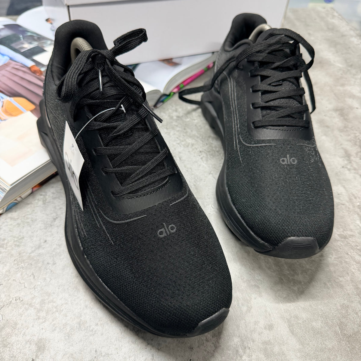 (PRE ORDER) ALO RUNNER - BLACK
