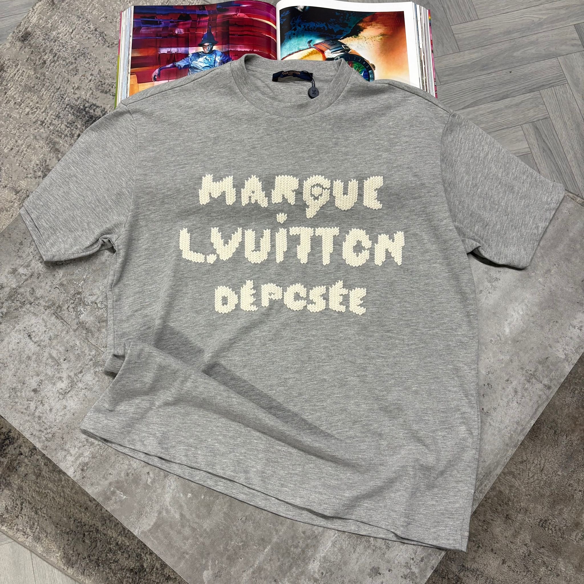 LVE MARQUE T SHIRT - GREY