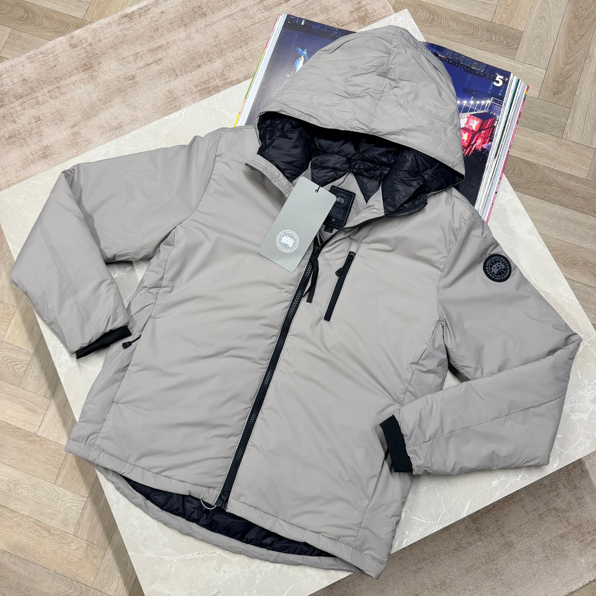 CD LODGE BLACK BADGE COAT - GREY