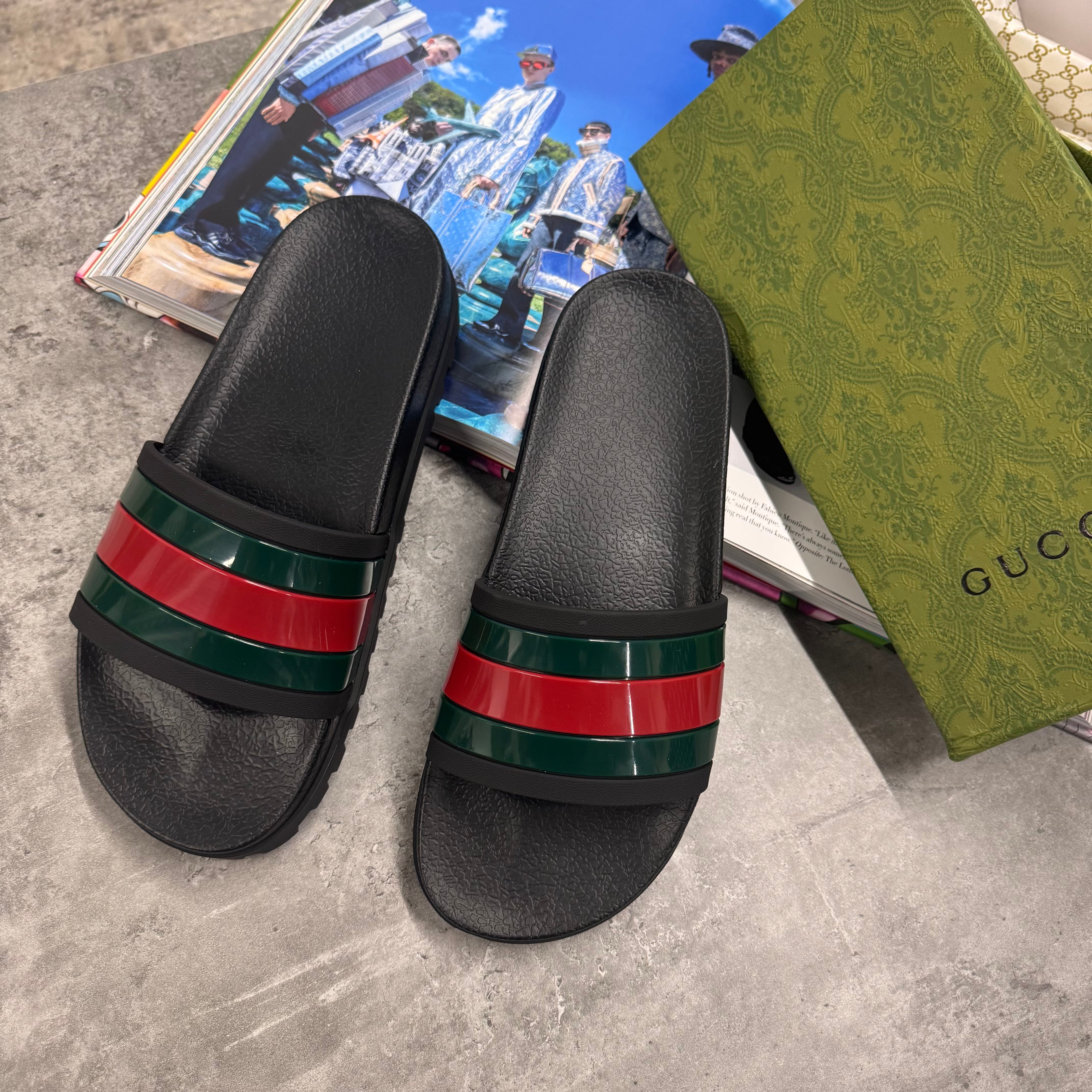 (PRE ORDER) GG SLIDES - BLACK