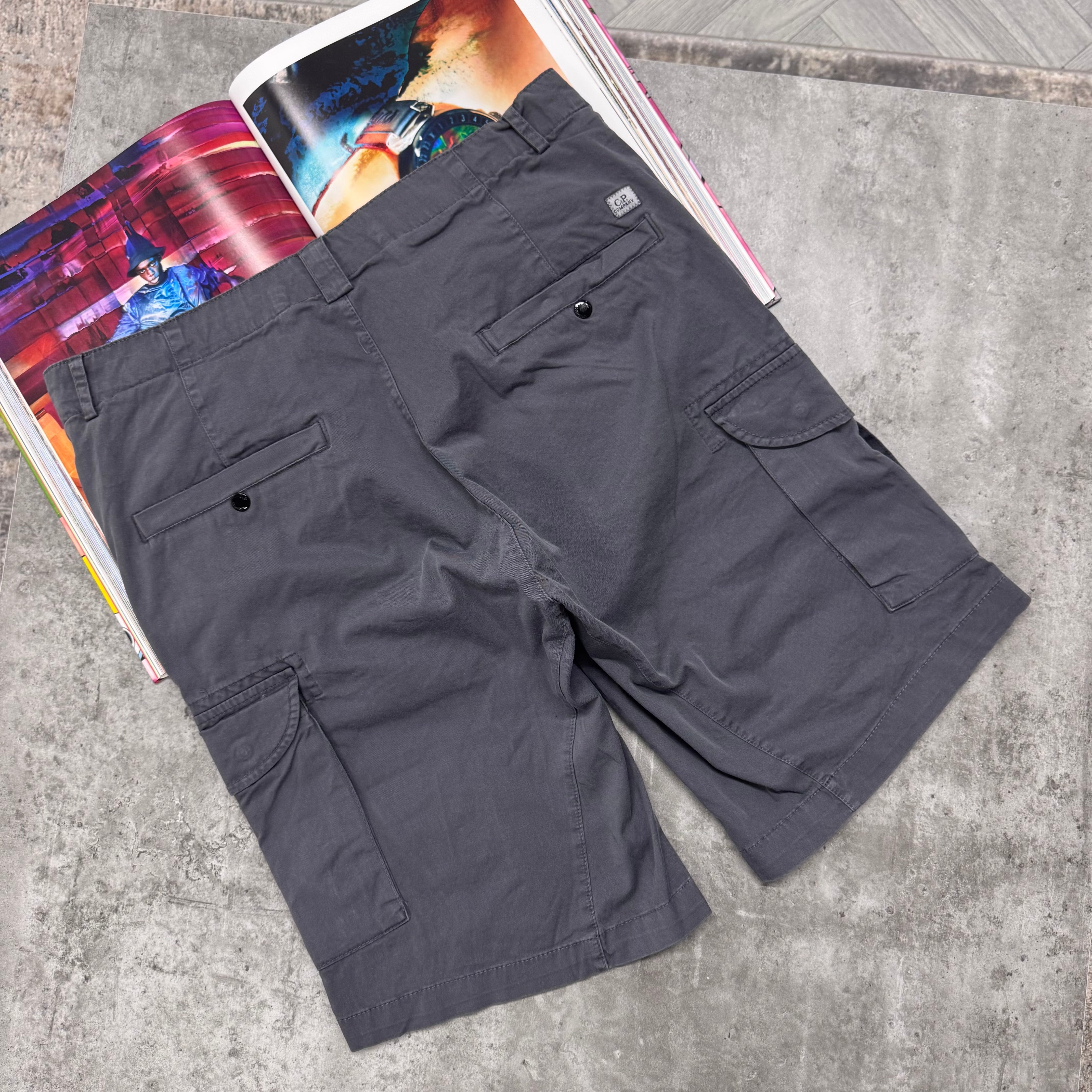 CP CARGO SHORTS - CHARCOAL
