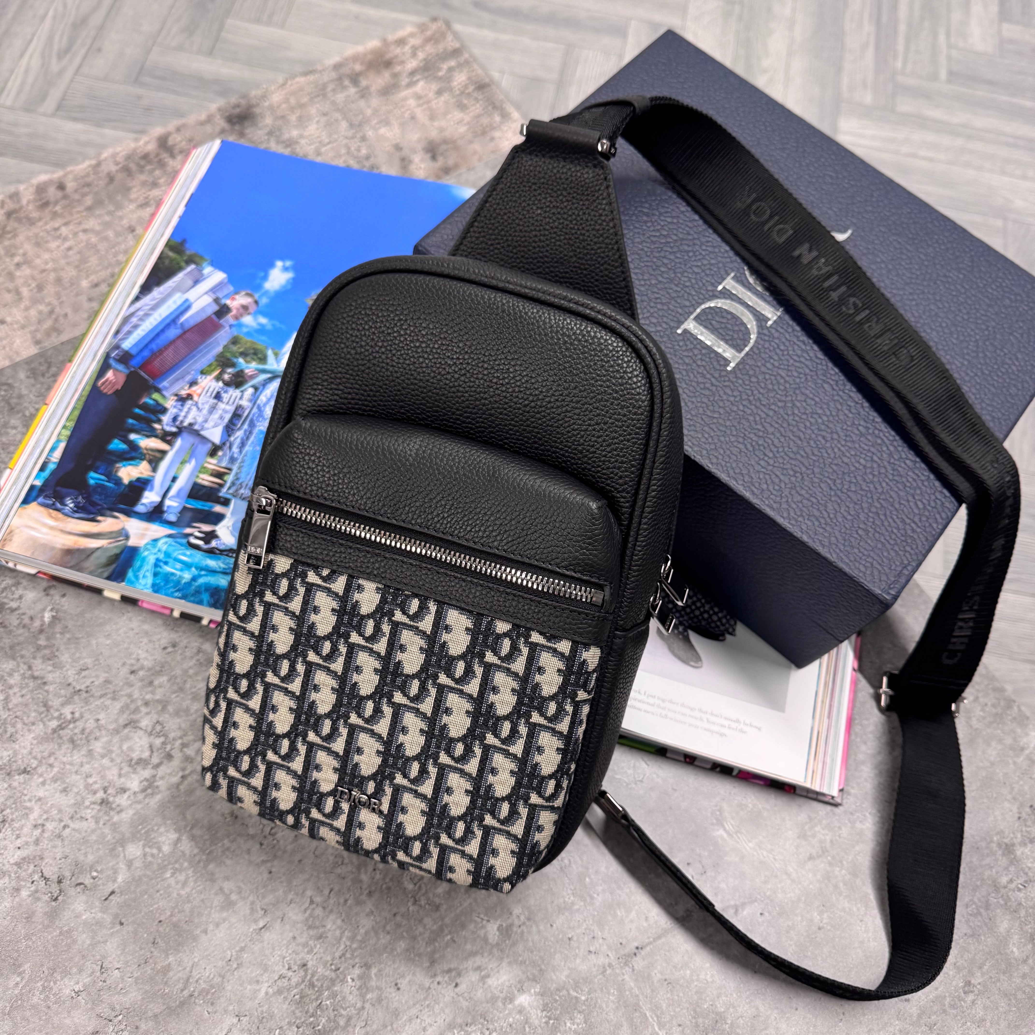 CD CROSSBODY SLING BAG - CREAM