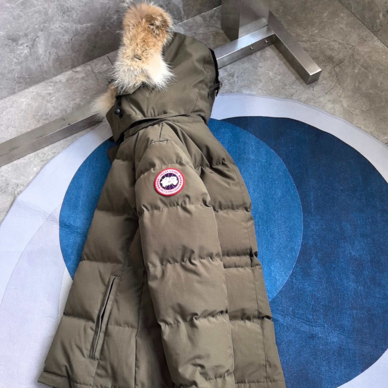 (PRE ORDER) CG CHELSEA PARKER COAT - KHAKI