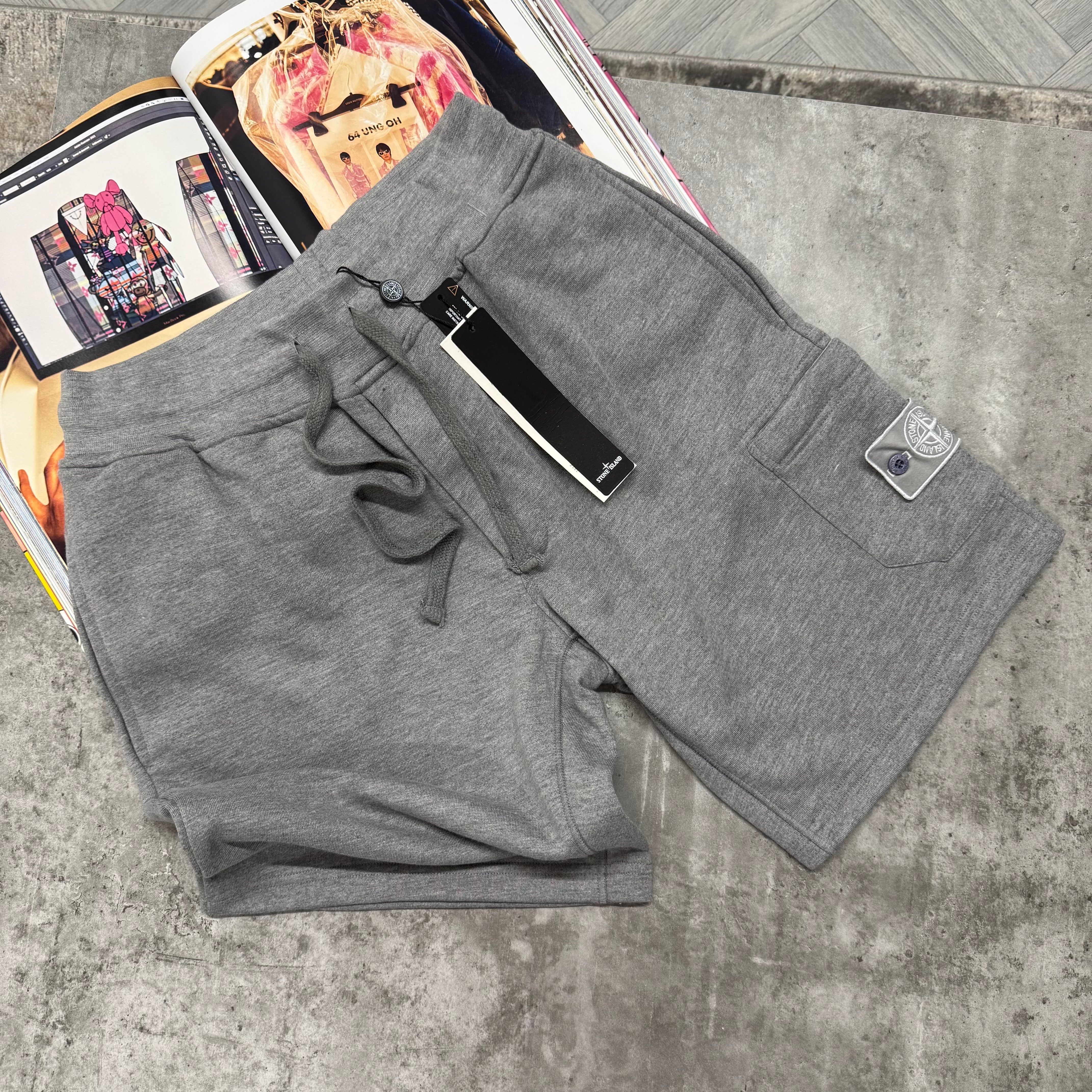 SI GHOST BADGE COTTON CARGO SHORTS - GREY