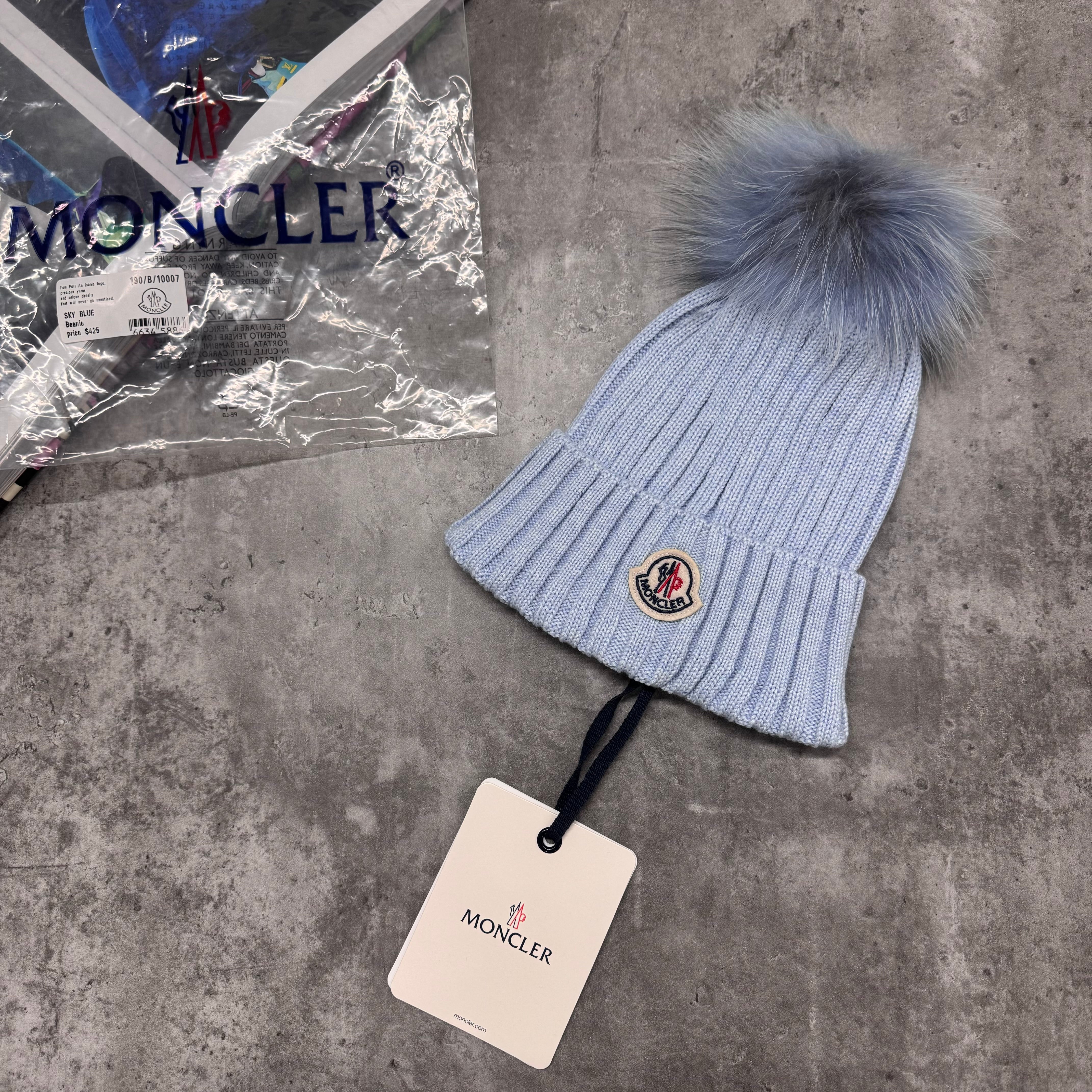 MNCLR REAL FUR BEANIE - SKY BLUE
