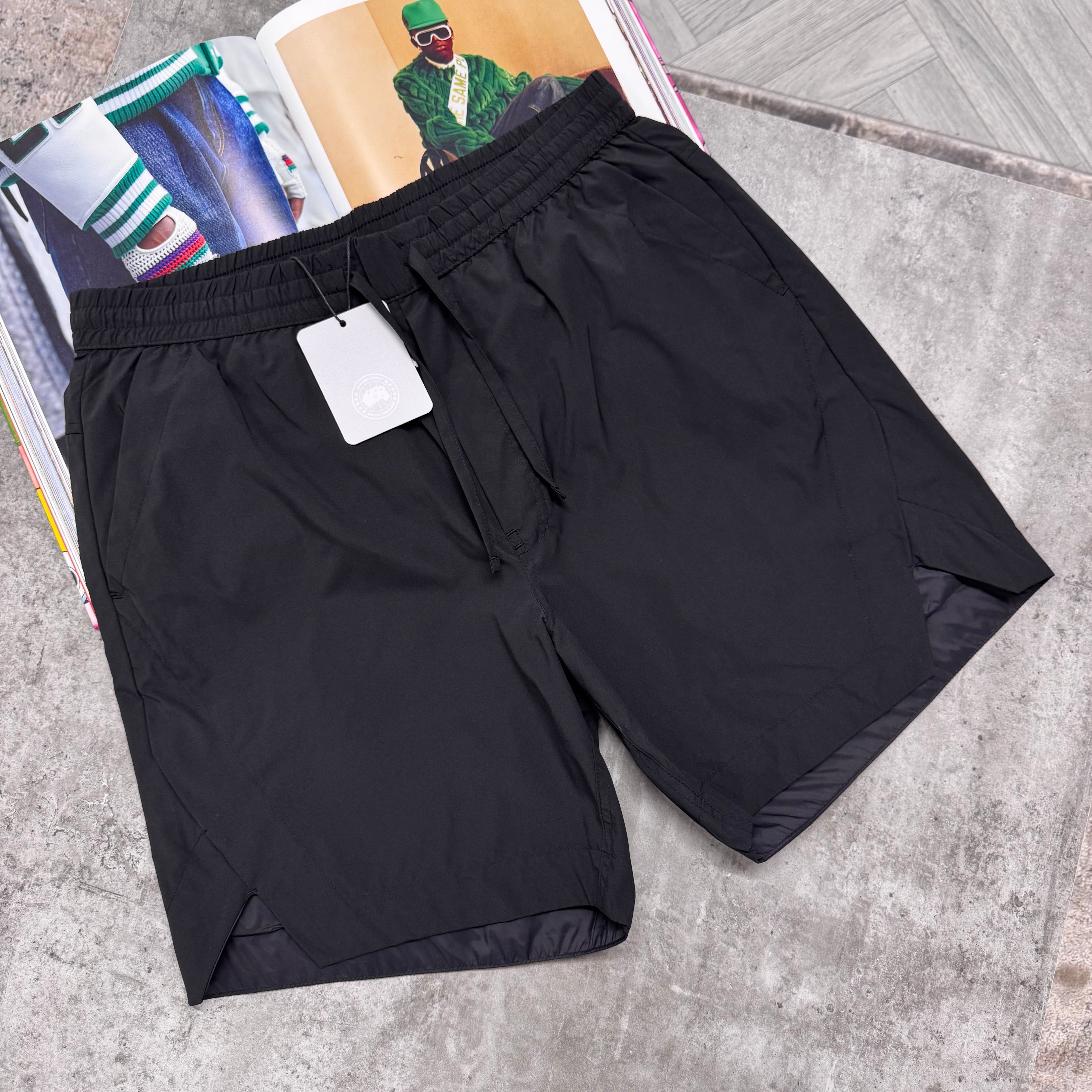 CG SHORTS - BLACK