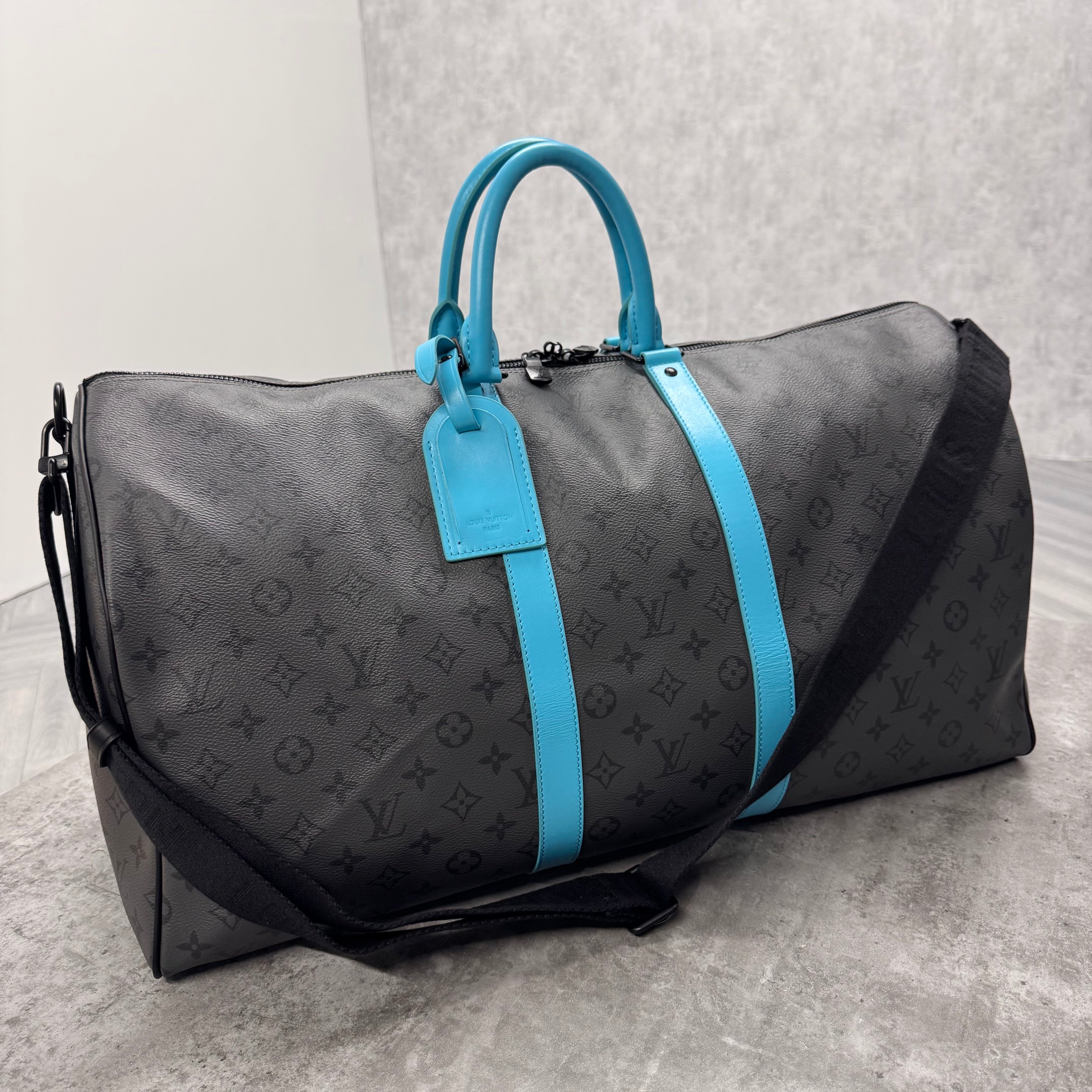(PRE ORDER) LVE DUFFEL BAG (55) - GREY / AQUA