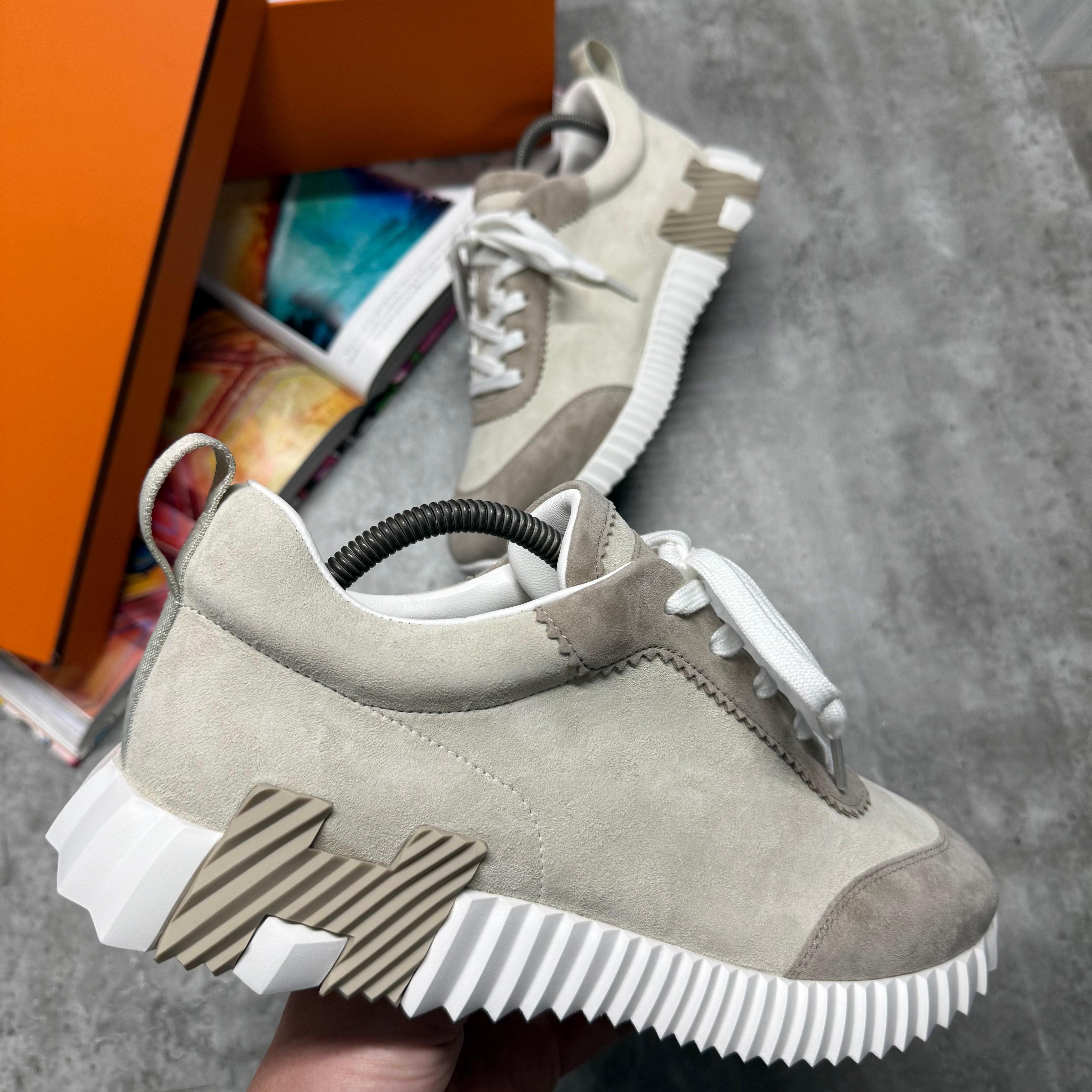 H TRAINER - BEIGE