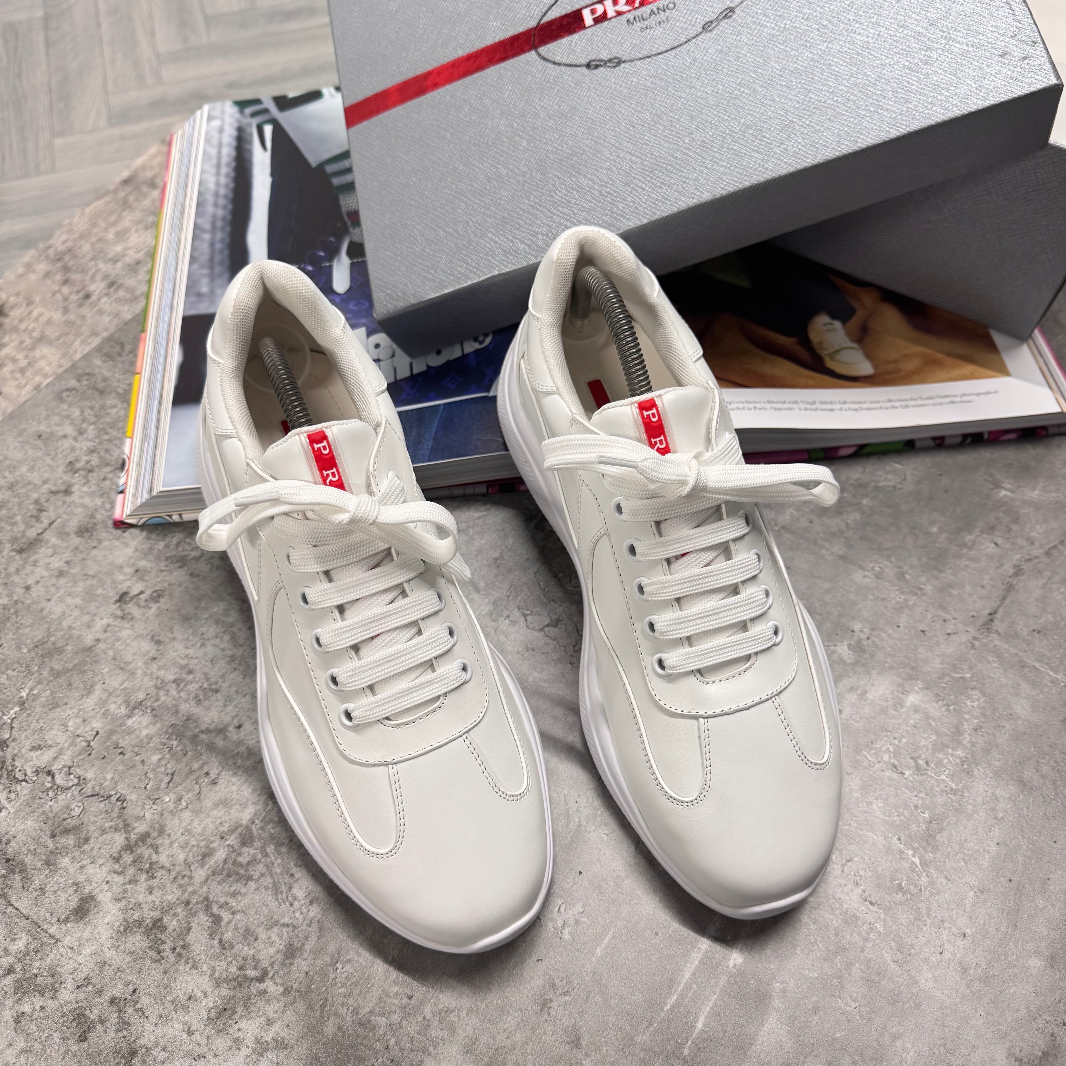 PDA TRAINER - MATTE WHITE